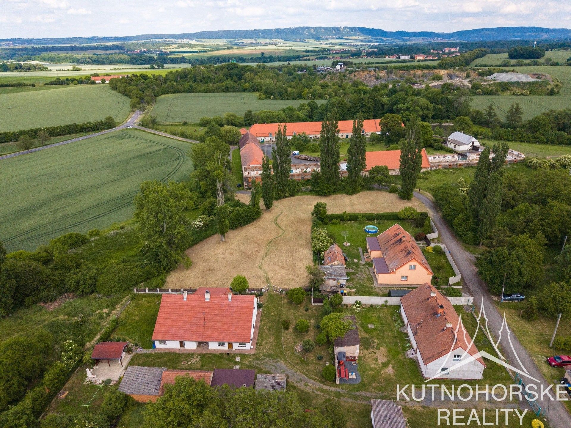 Prodej pozemku 3643 m² - foto 10