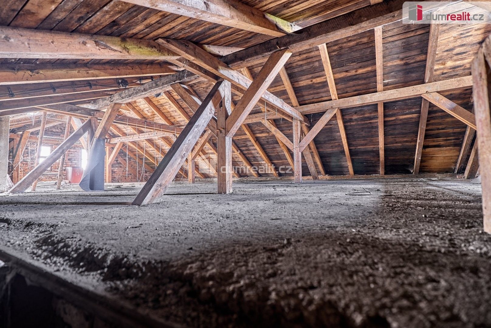 Prodej komerčního prostoru 246 m² - foto 19