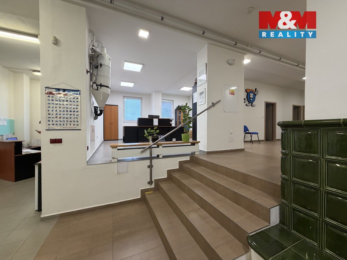 Pronájem komerčního prostoru 415 m² - foto 9