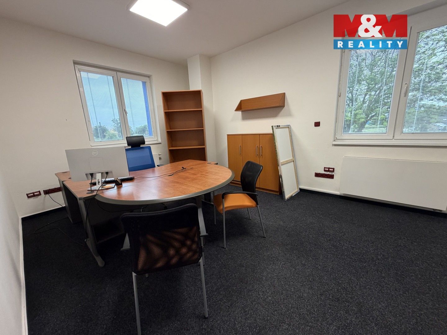 Pronájem komerčního prostoru 415 m² - foto 20