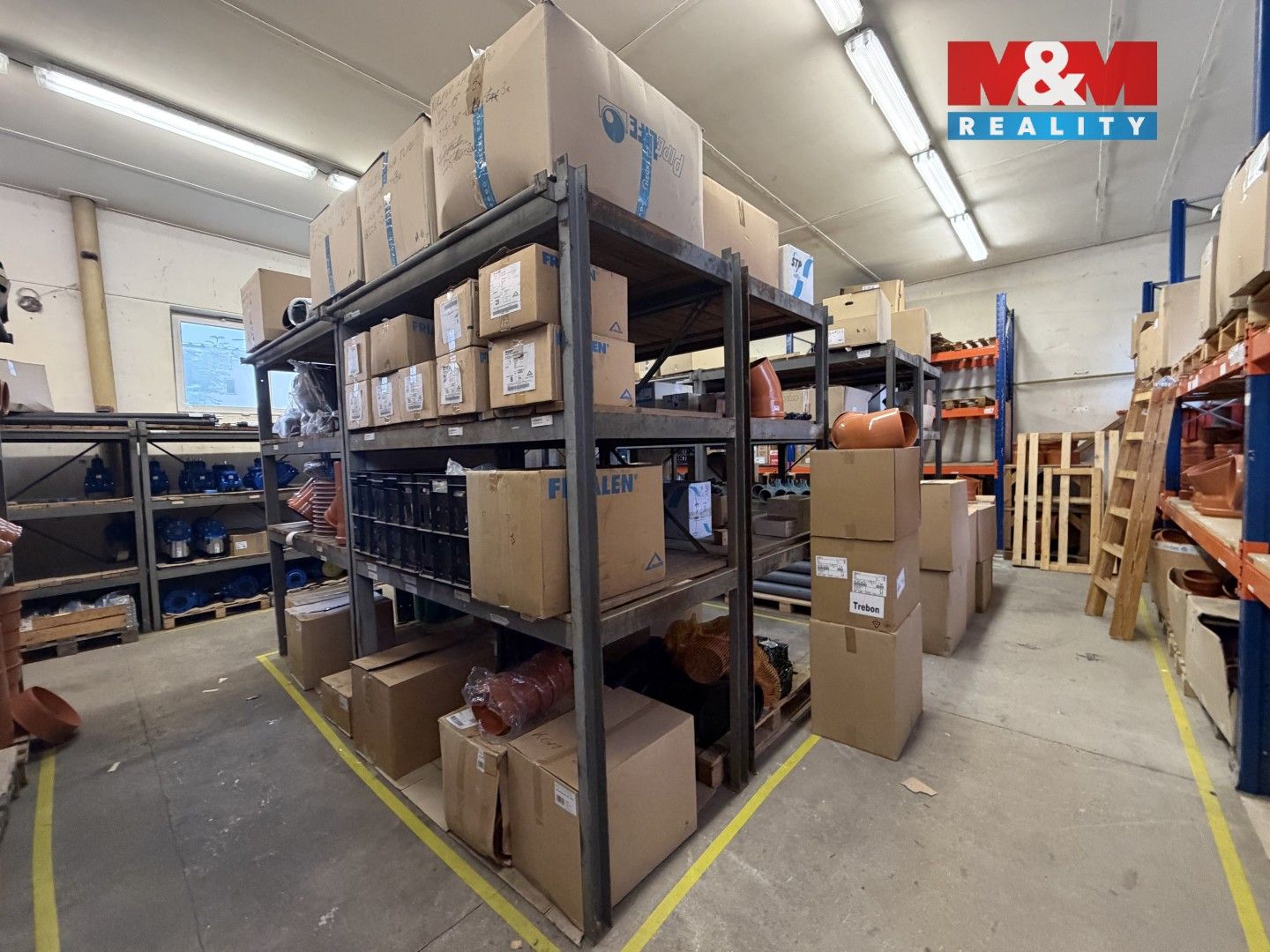 Pronájem komerčního prostoru 415 m² - foto 22