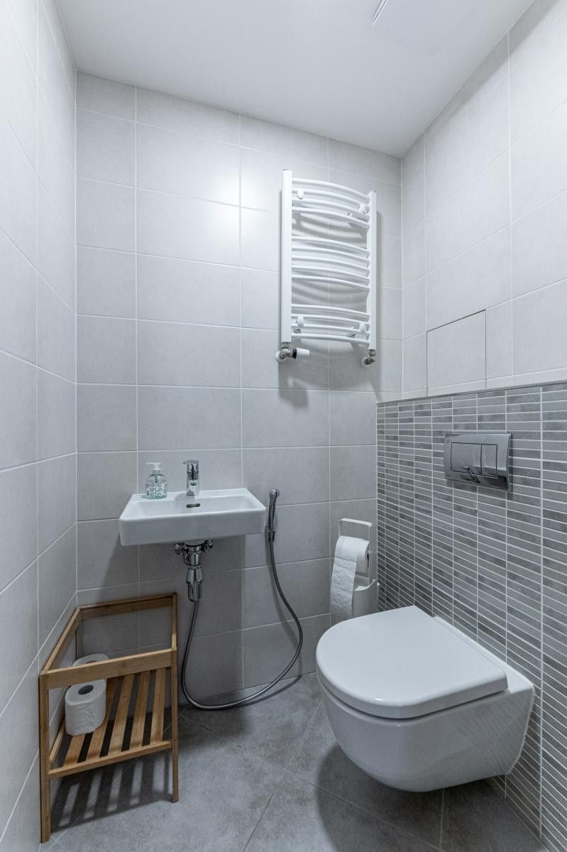 Pronájem bytu 3+kk 78 m² - foto 16