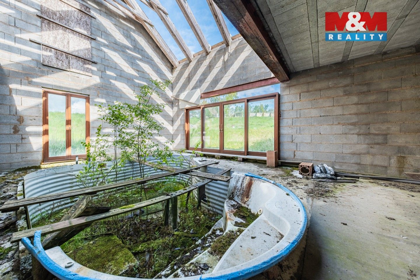 Prodej komerčního prostoru 627 m² - foto 25