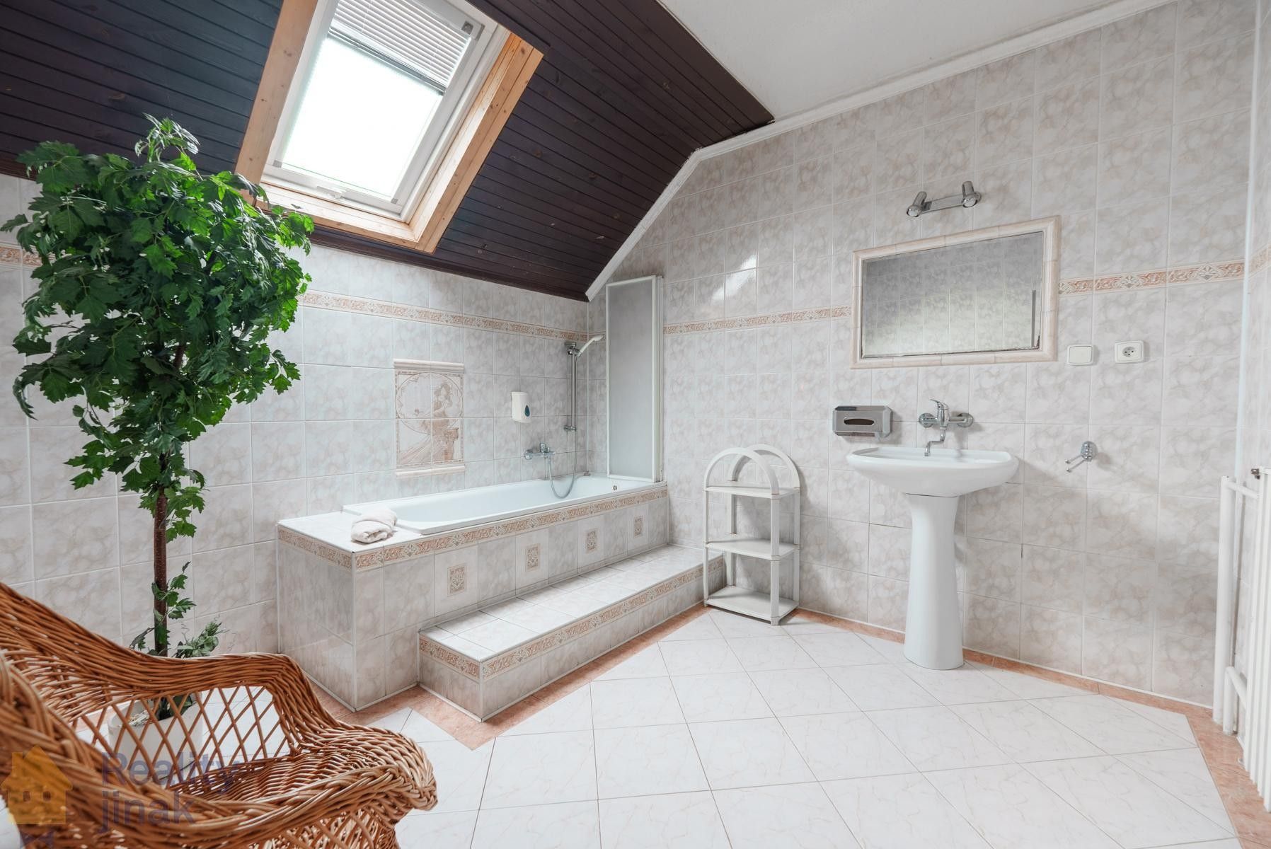 Prodej domu 187 m² - foto 12