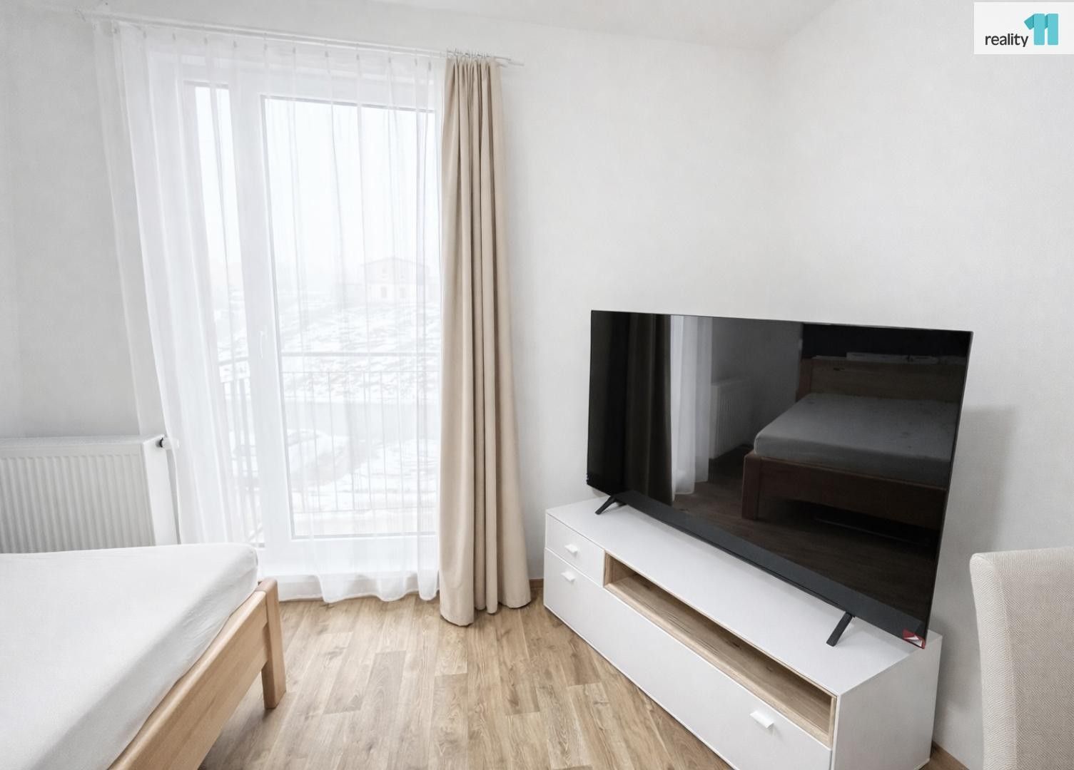 Pronájem bytu 1+kk 38 m² - foto 14