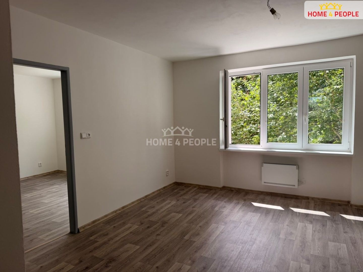 Pronájem bytu 2+1 71 m² - foto 8
