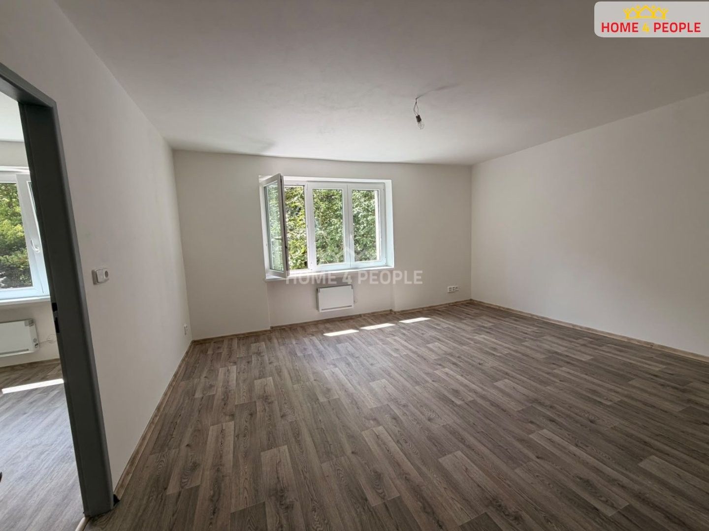 Pronájem bytu 2+1 71 m² - foto 10