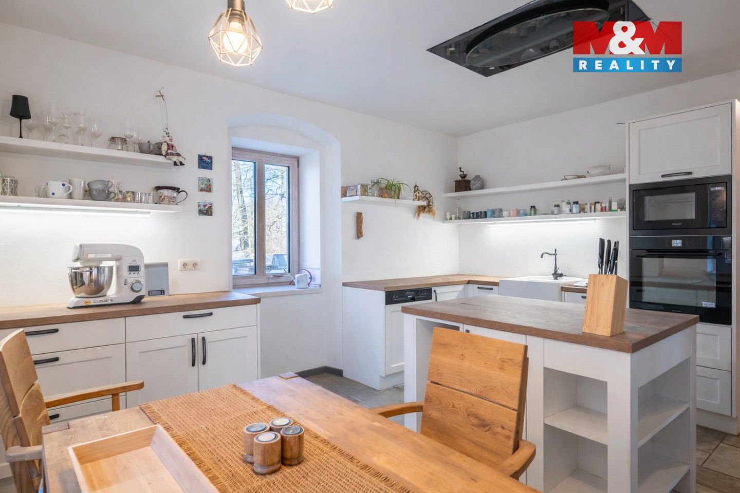 Prodej nemovitosti 429 m² - foto 6