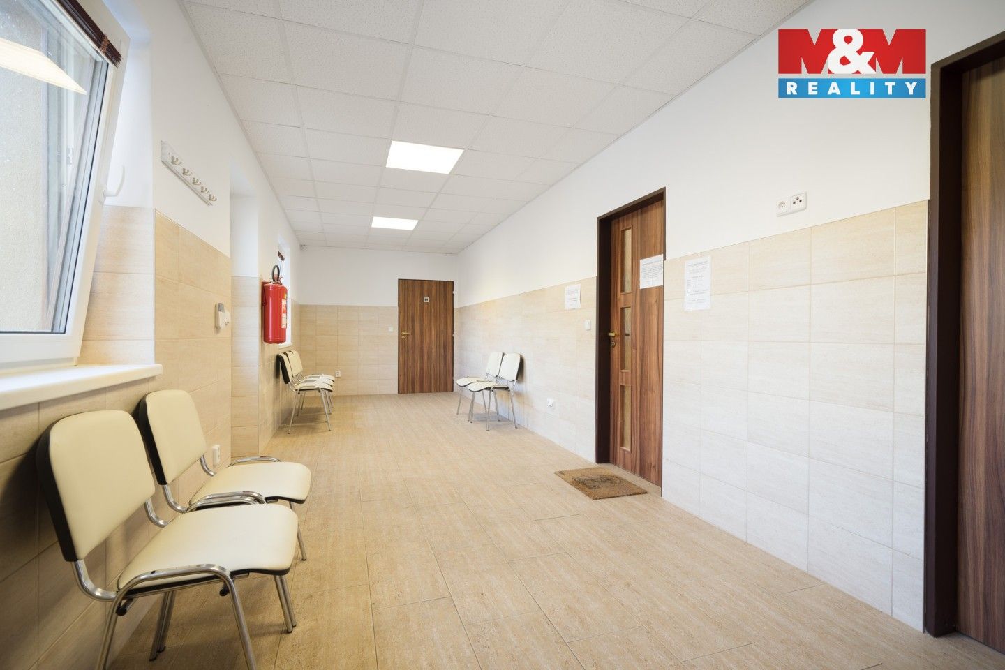 Prodej komerčního prostoru 202 m² - foto 9