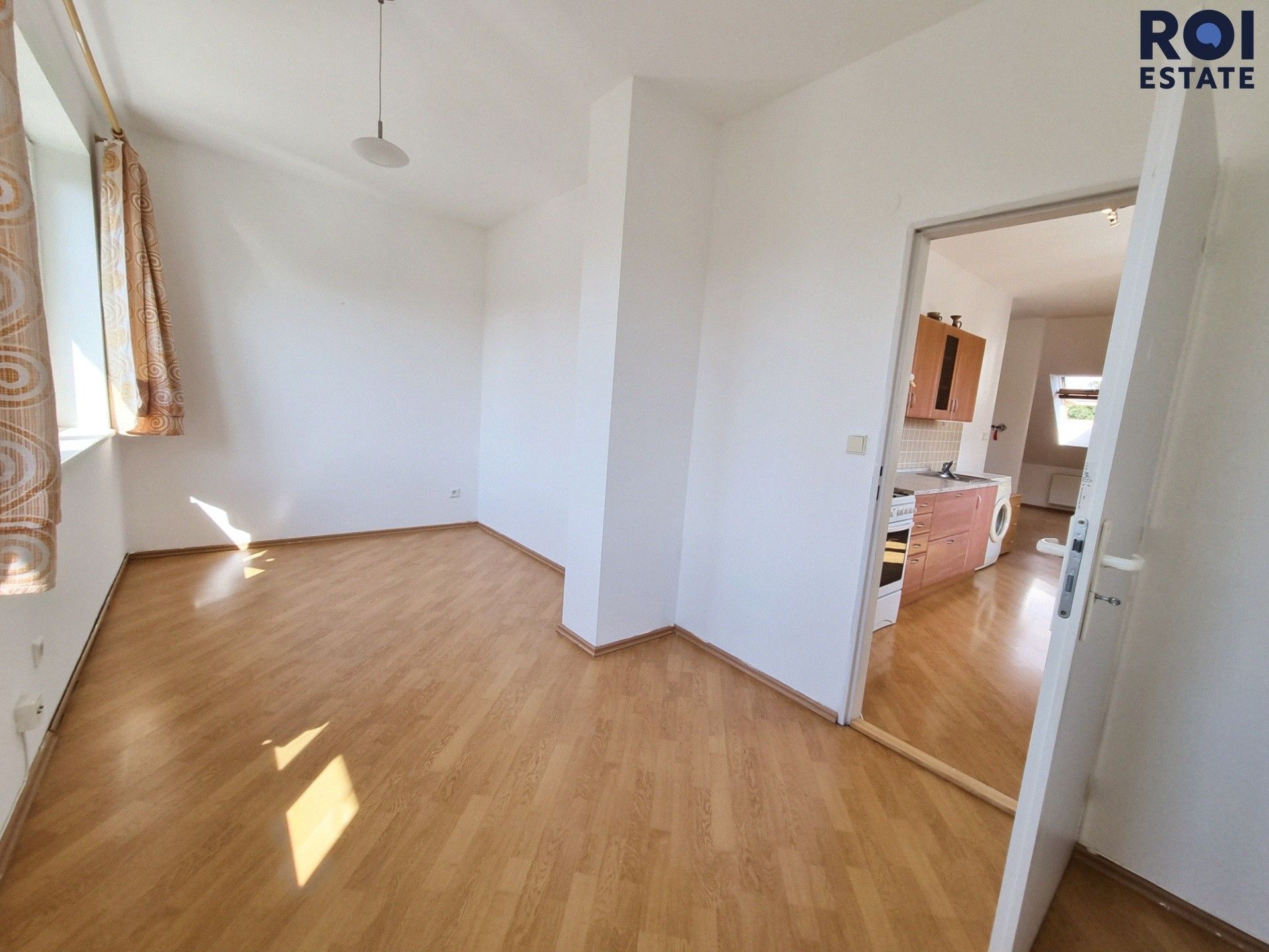 Pronájem bytu 2+kk 46 m² - foto 4