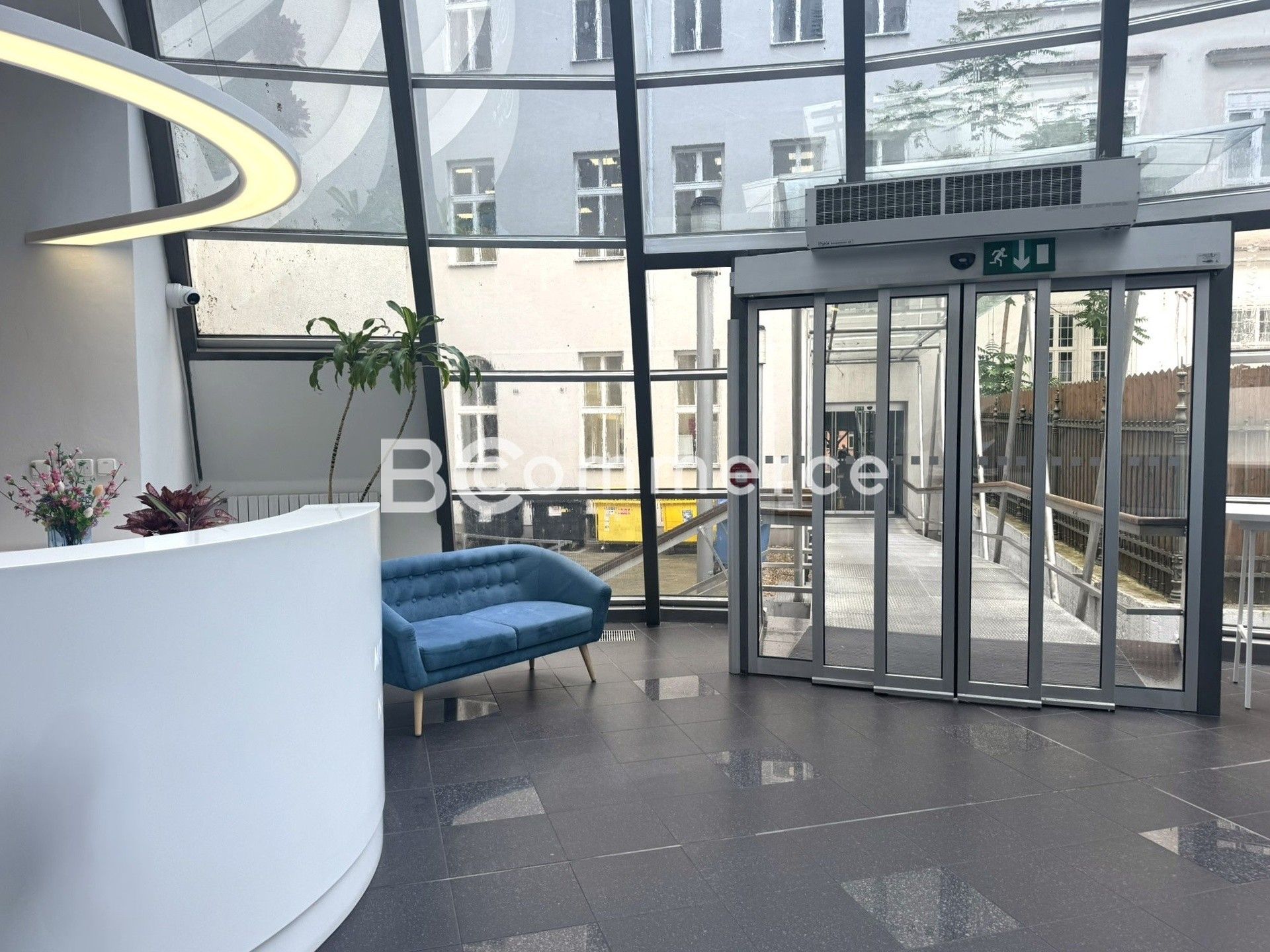 Pronájem komerčního prostoru 155 m² - foto 4