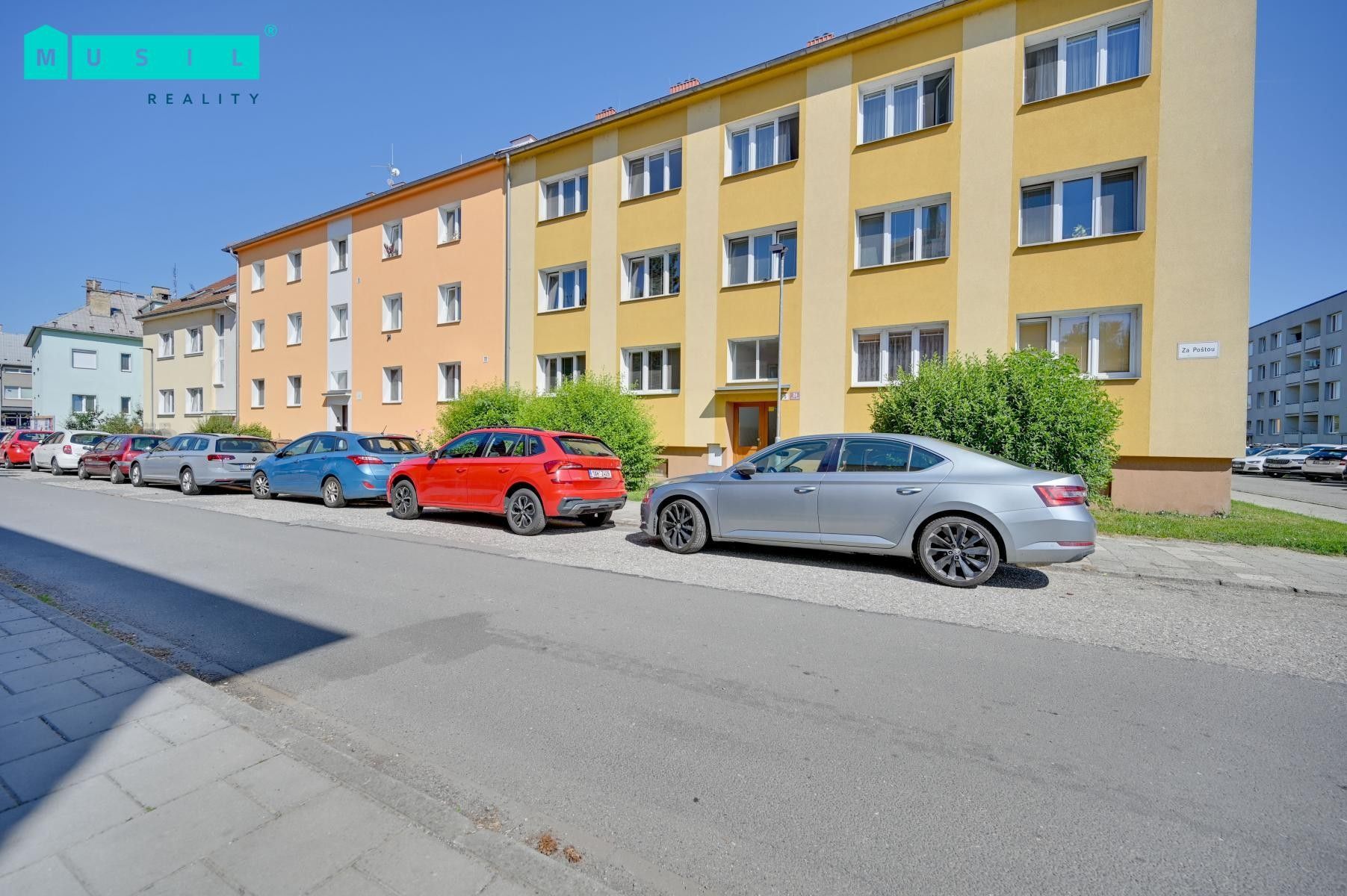 Prodej bytu 2+1 57 m² - foto 1