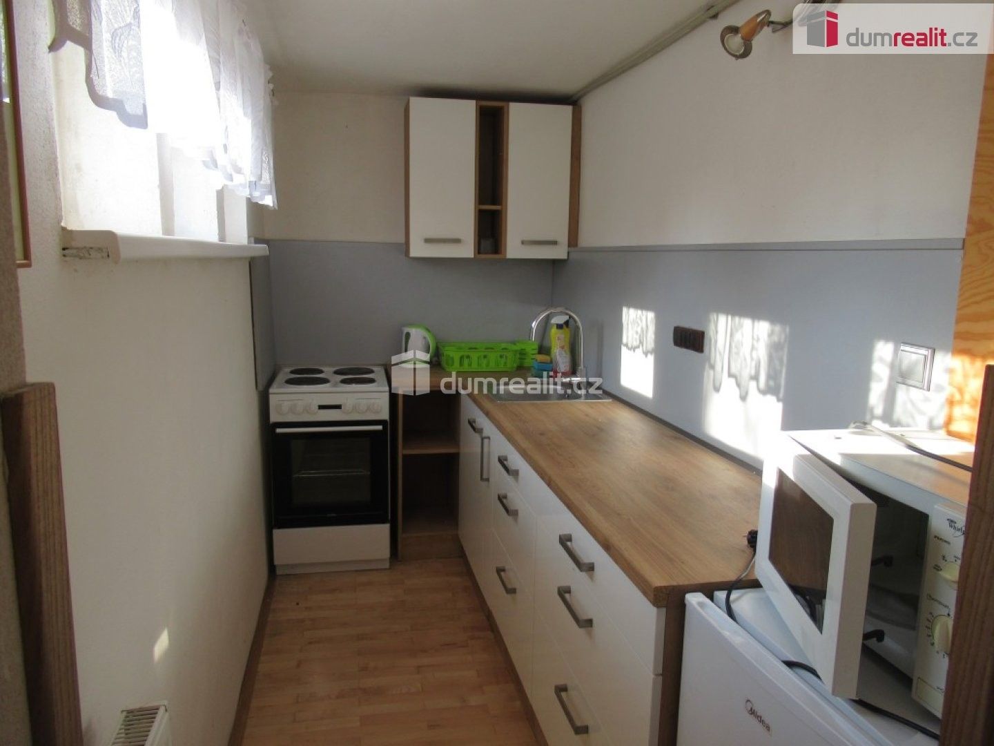 Pronájem bytu 1+kk 22 m² - foto 3