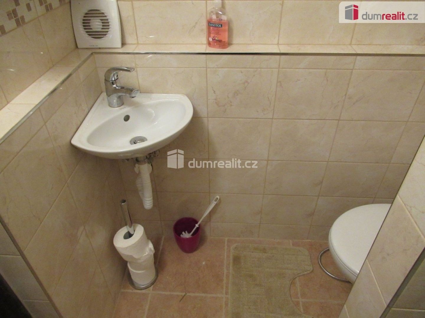 Pronájem bytu 1+kk 22 m² - foto 12