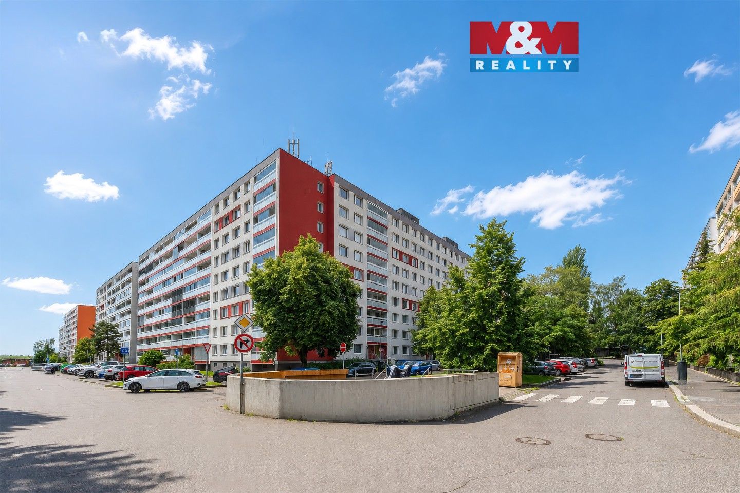 Prodej bytu 3+1 74 m² - foto 1