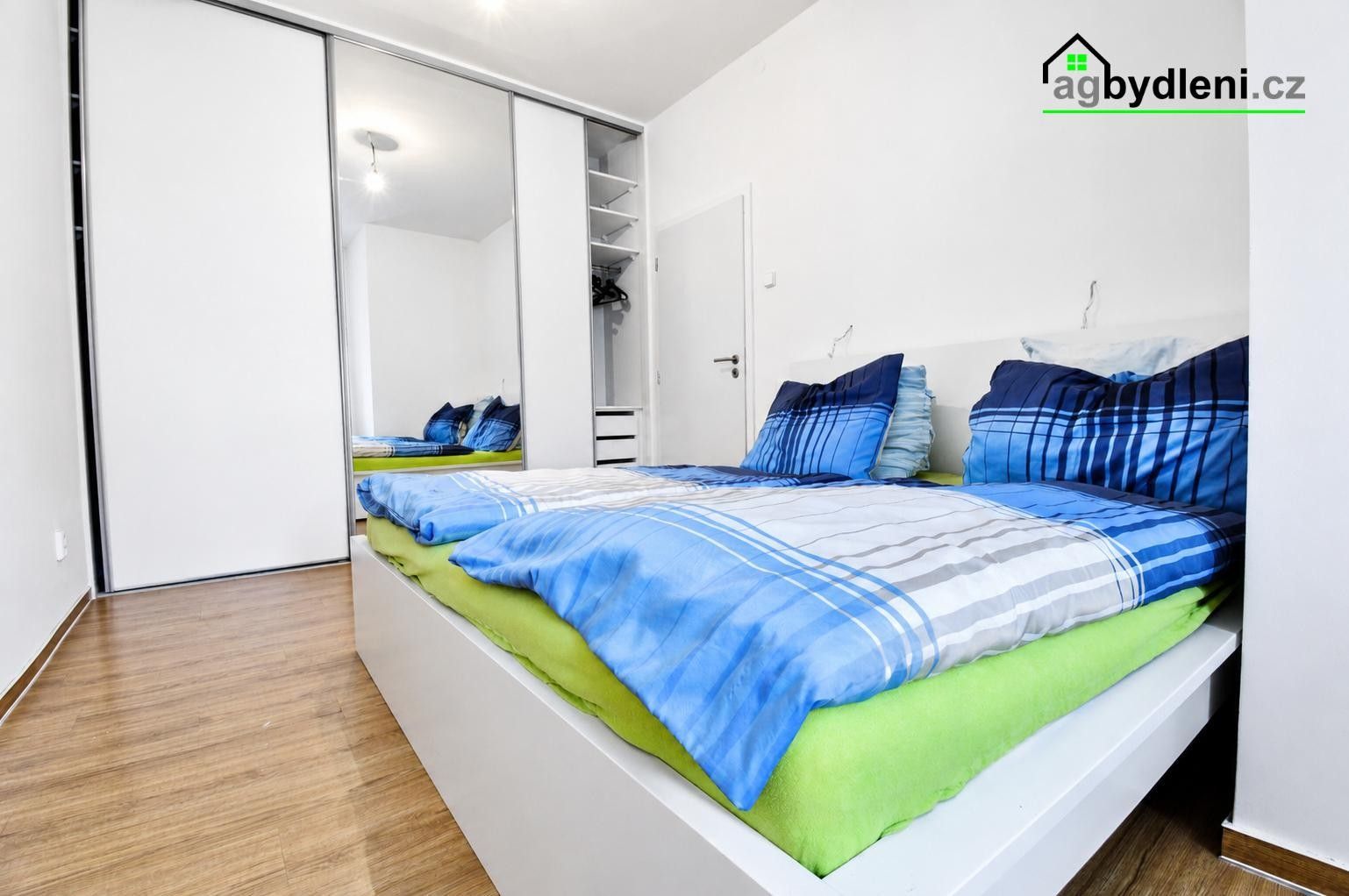 Pronájem bytu 2+kk 44 m² - foto 6