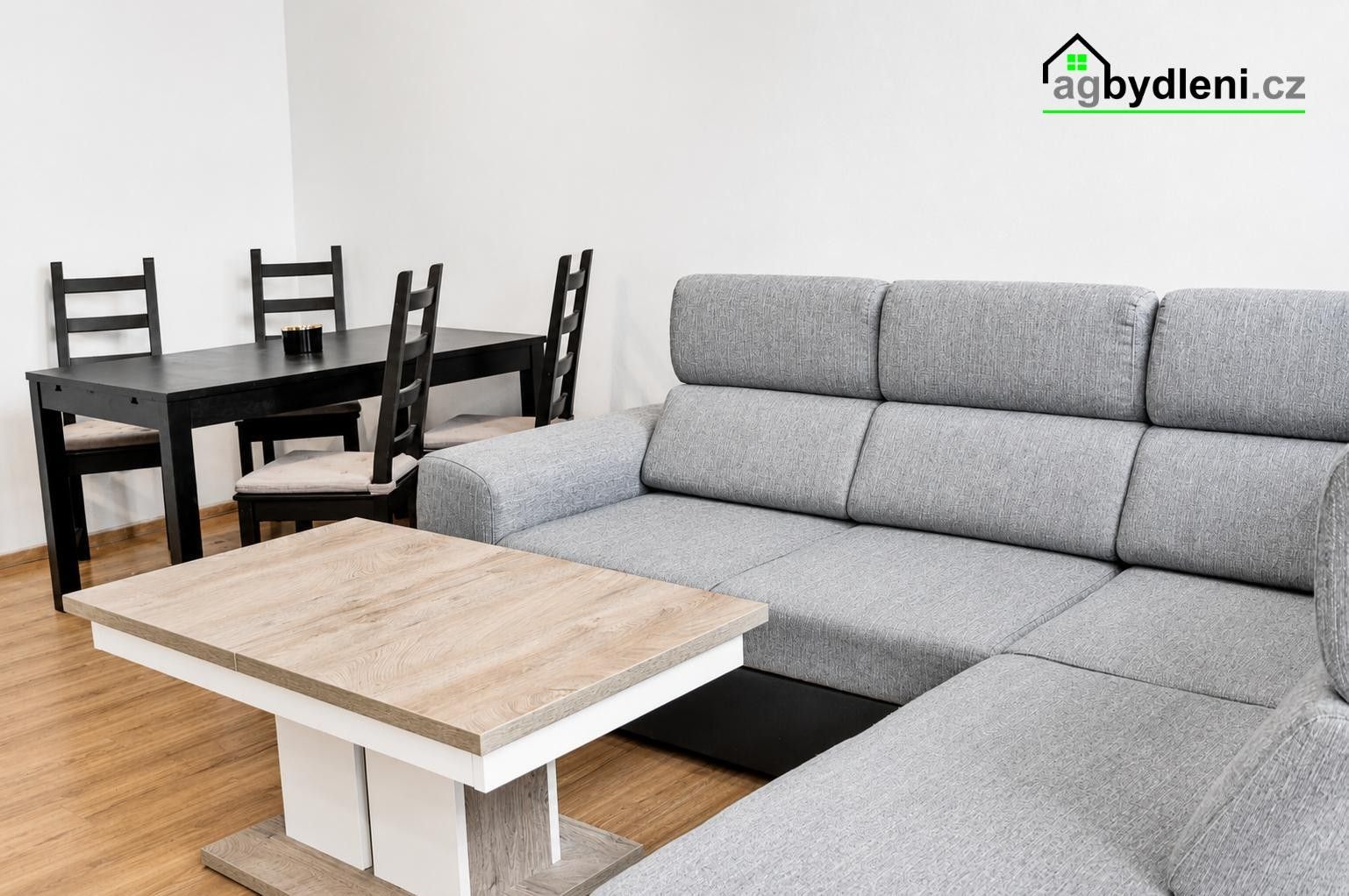 Pronájem bytu 2+kk 44 m² - foto 3