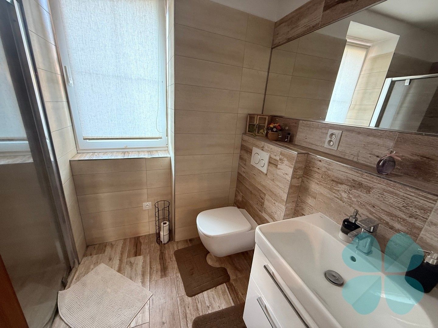 Prodej domu 220 m² - foto 28
