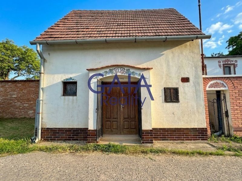 Prodej nemovitosti 39 m² - foto 1