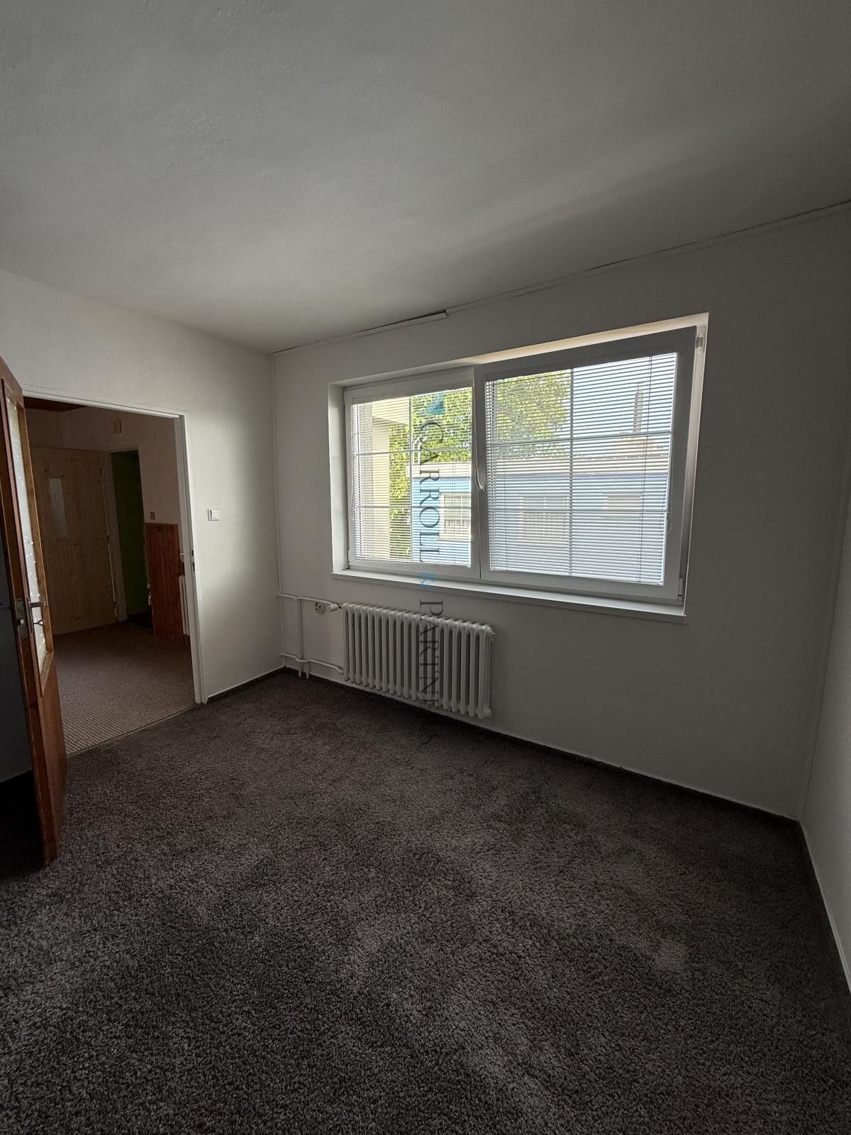 Pronájem bytu 4+kk 91 m² - foto 4