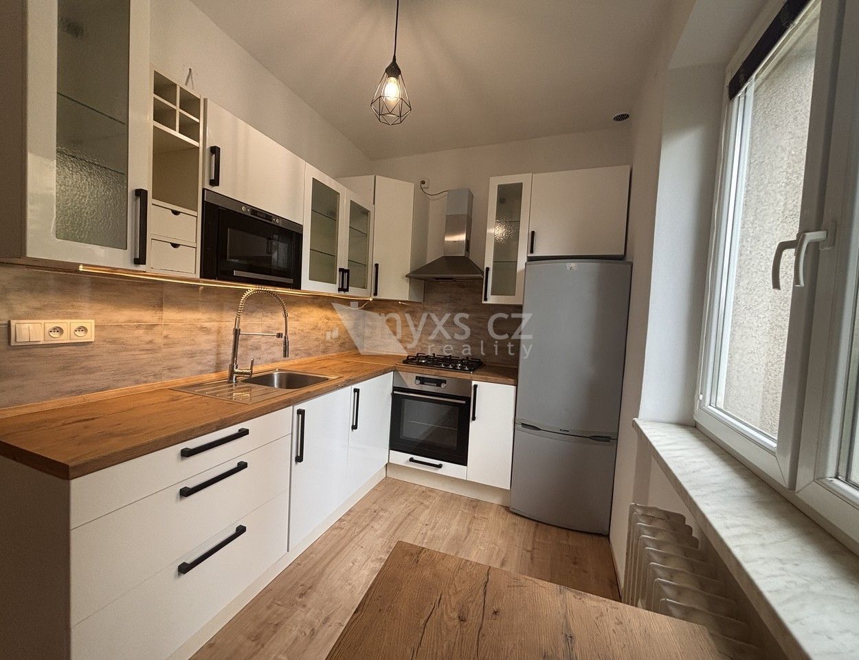 Pronájem bytu 3+1 63 m² - foto 2