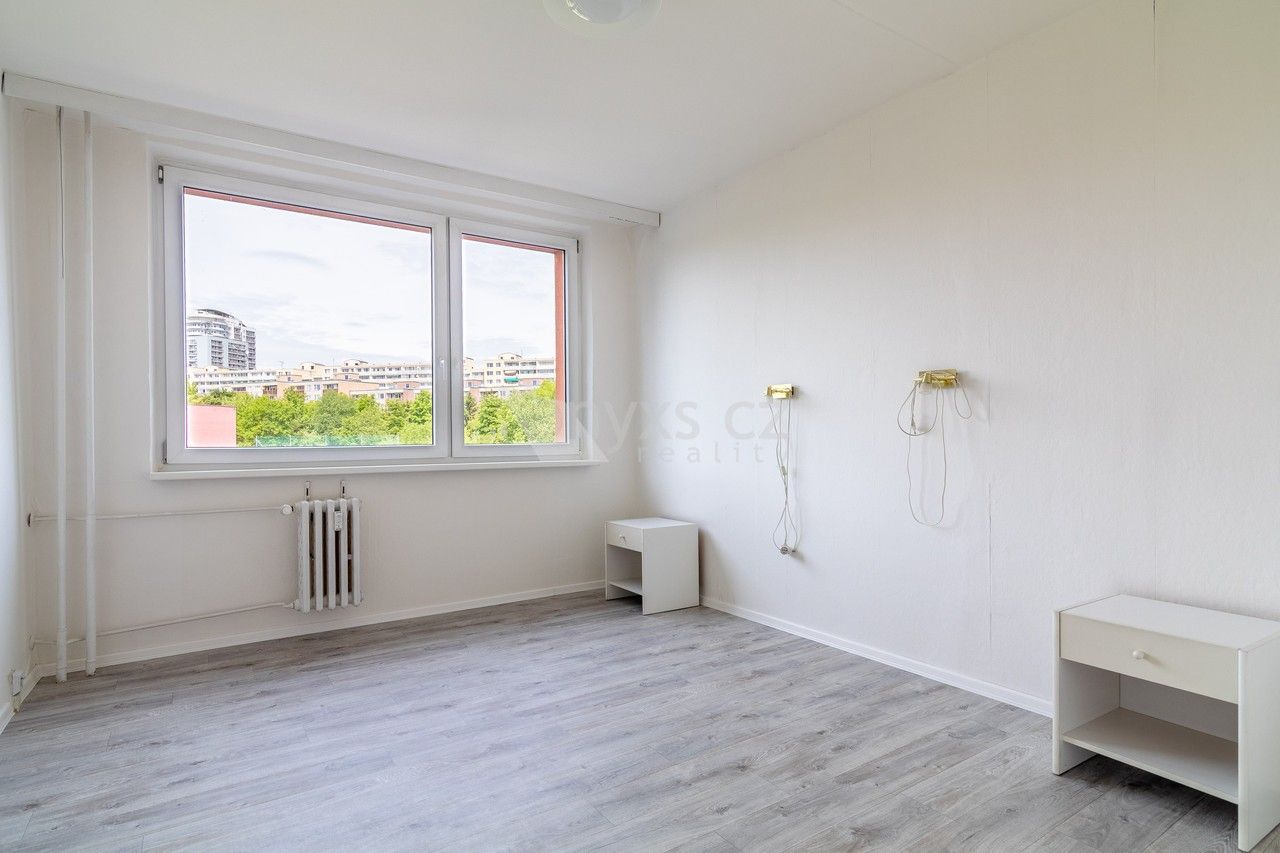 Pronájem bytu 3+1 74 m² - foto 2