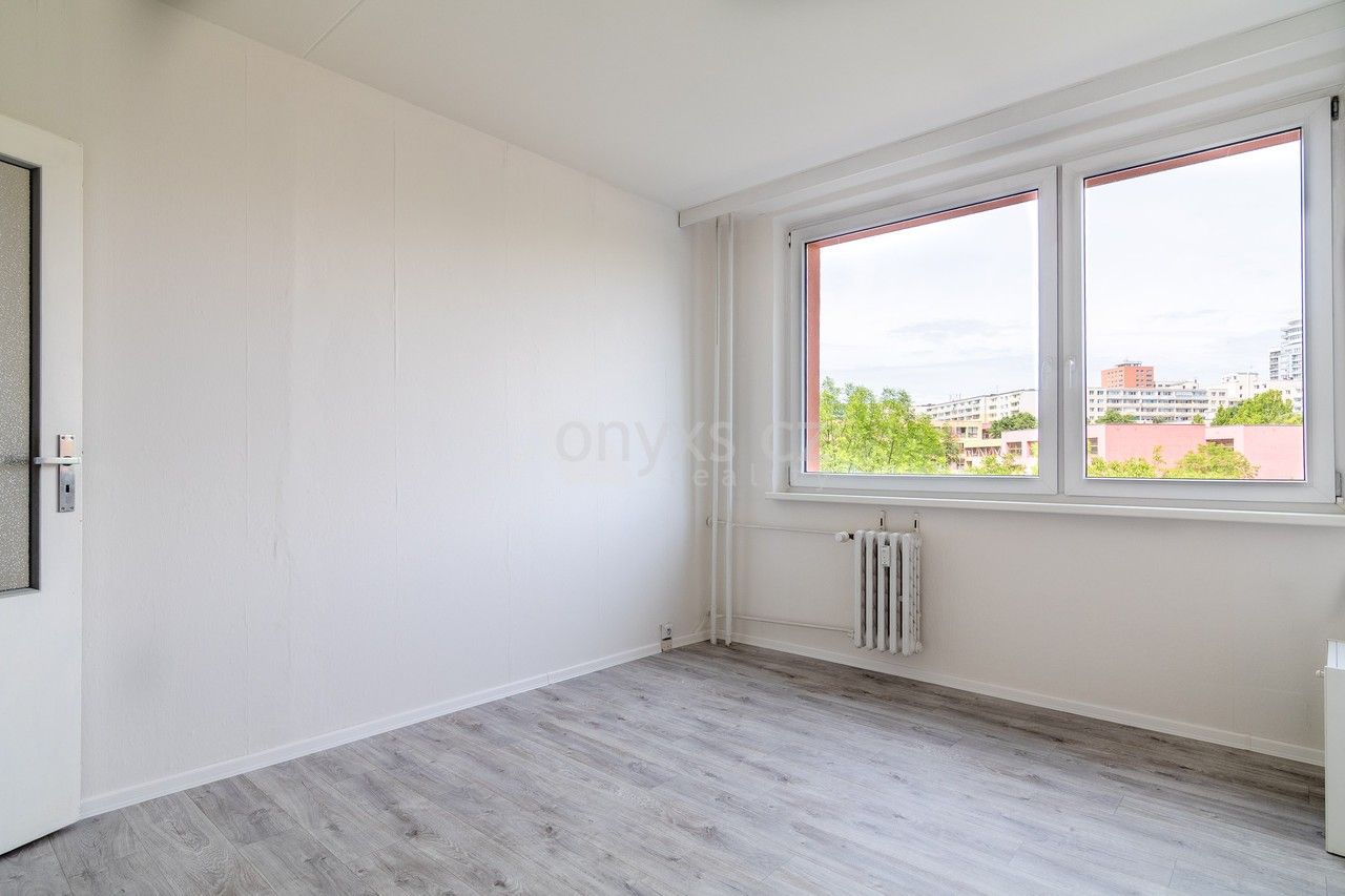 Pronájem bytu 3+1 74 m² - foto 12