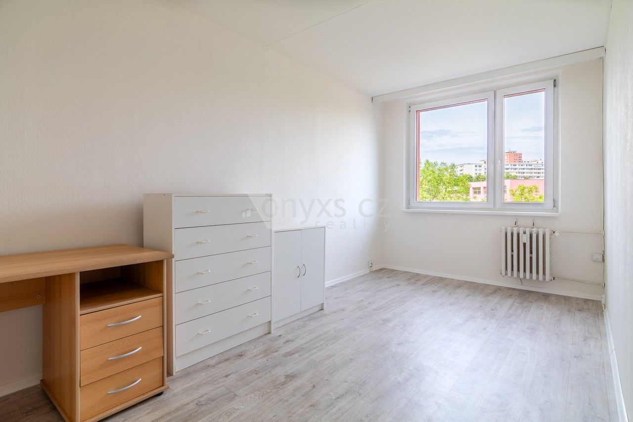 Pronájem bytu 3+1 74 m² - foto 13