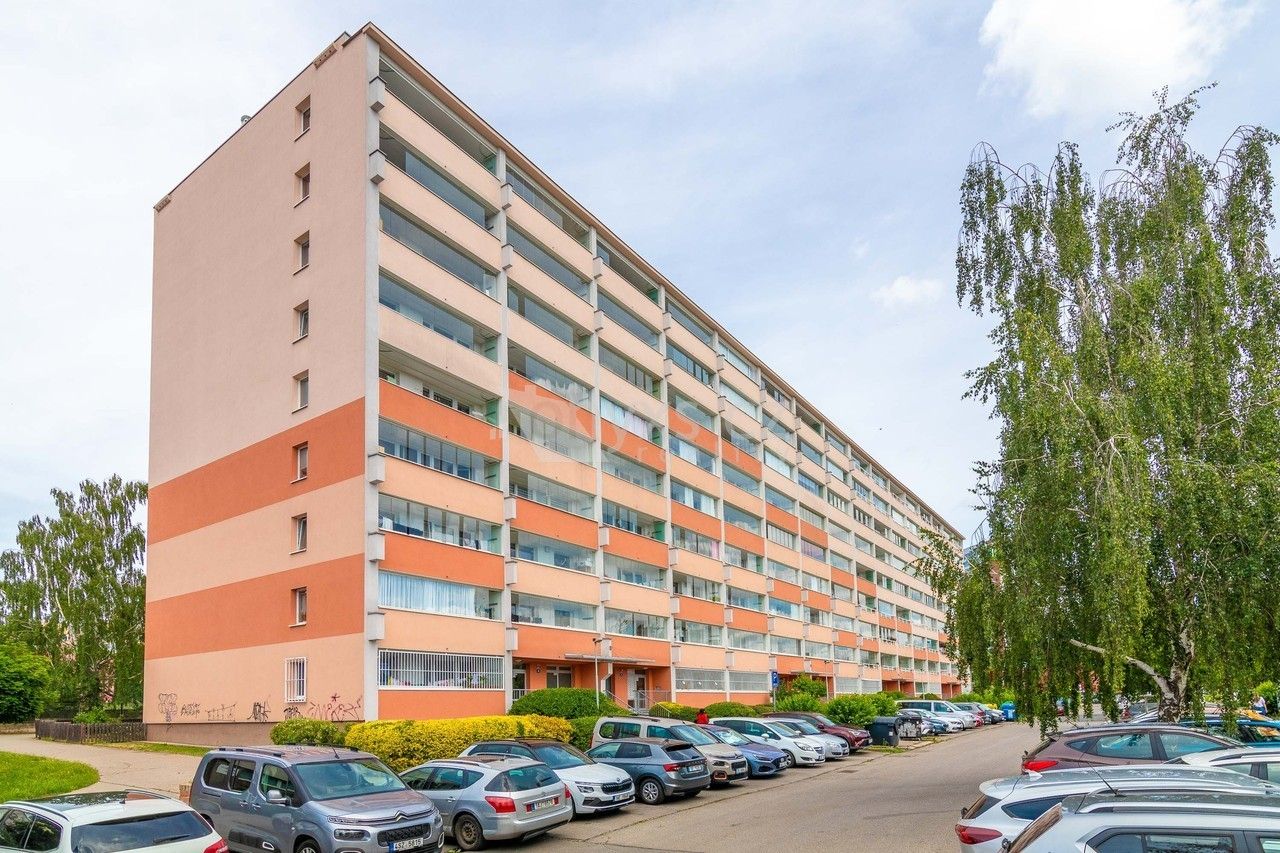Pronájem bytu 3+1 74 m² - foto 23