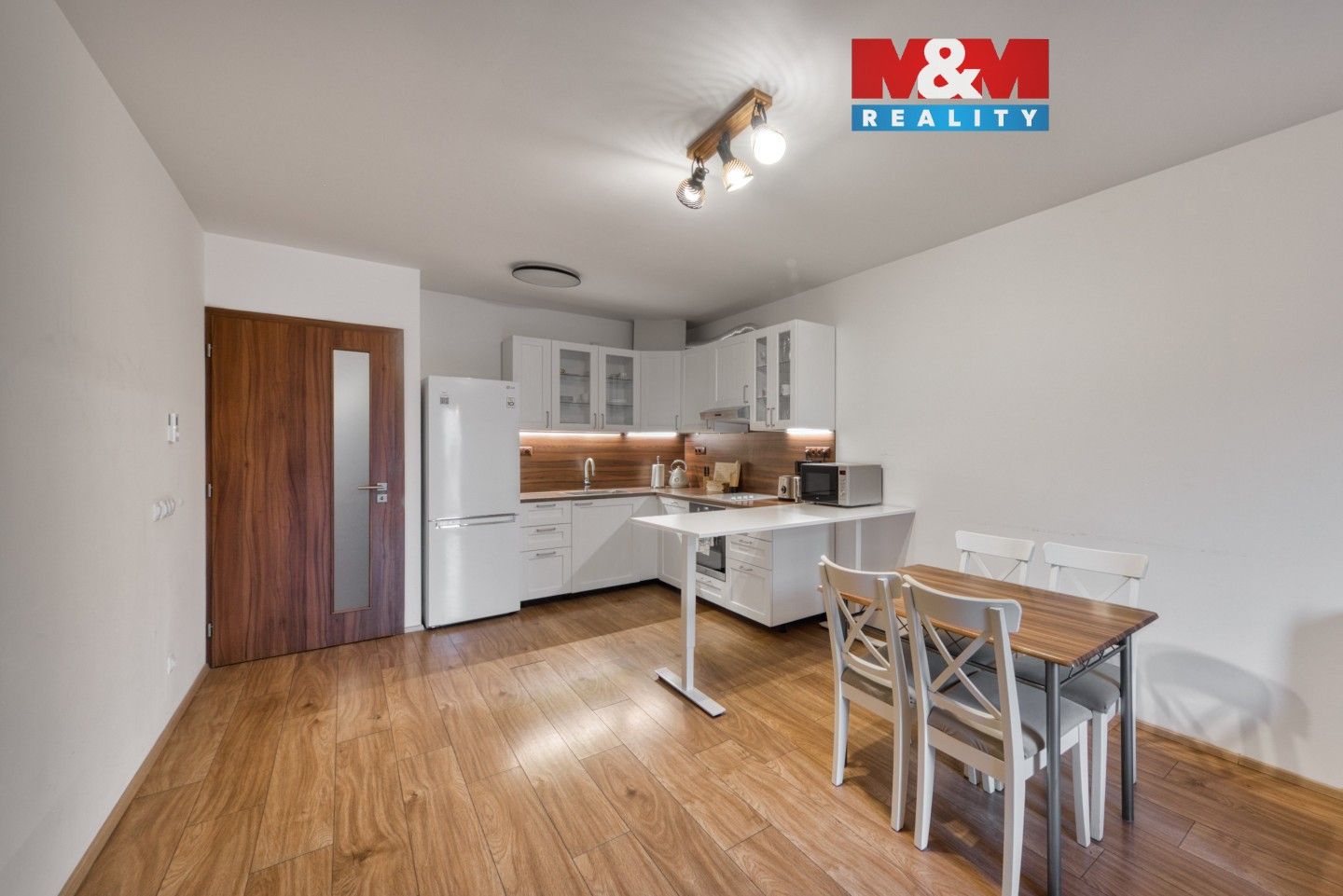 Prodej bytu 3+kk 65 m² - foto 1