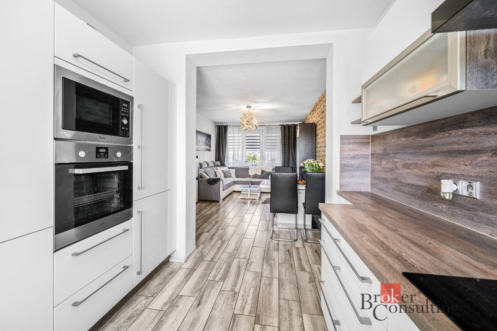 Prodej bytu 3+1 78 m² - foto 4