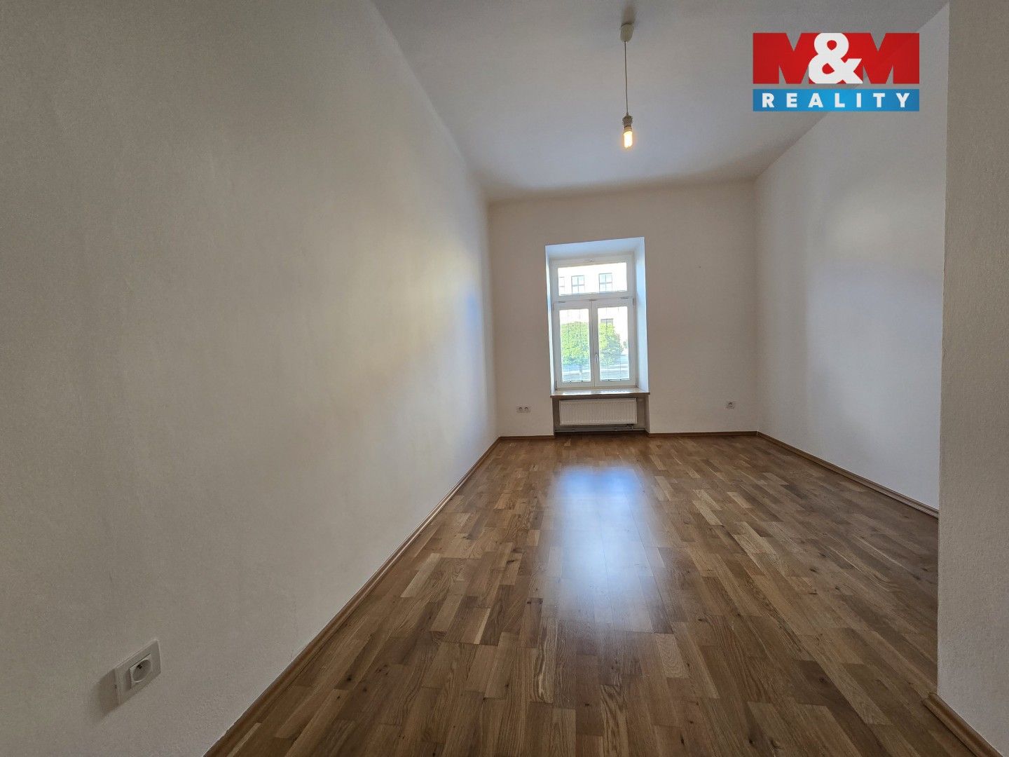 Pronájem bytu 4+kk 150 m² - foto 8