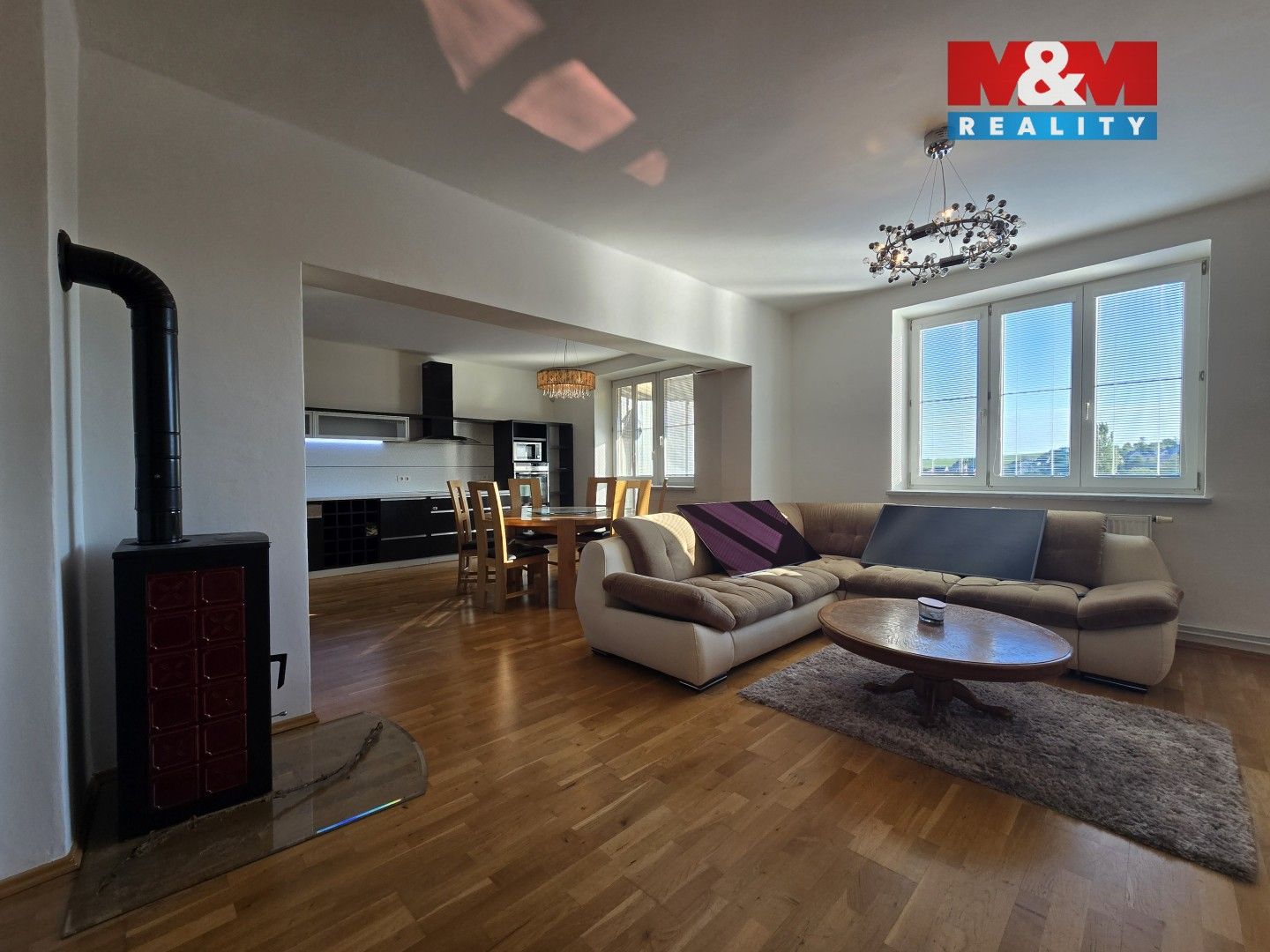 Pronájem bytu 4+kk 150 m² - foto 3