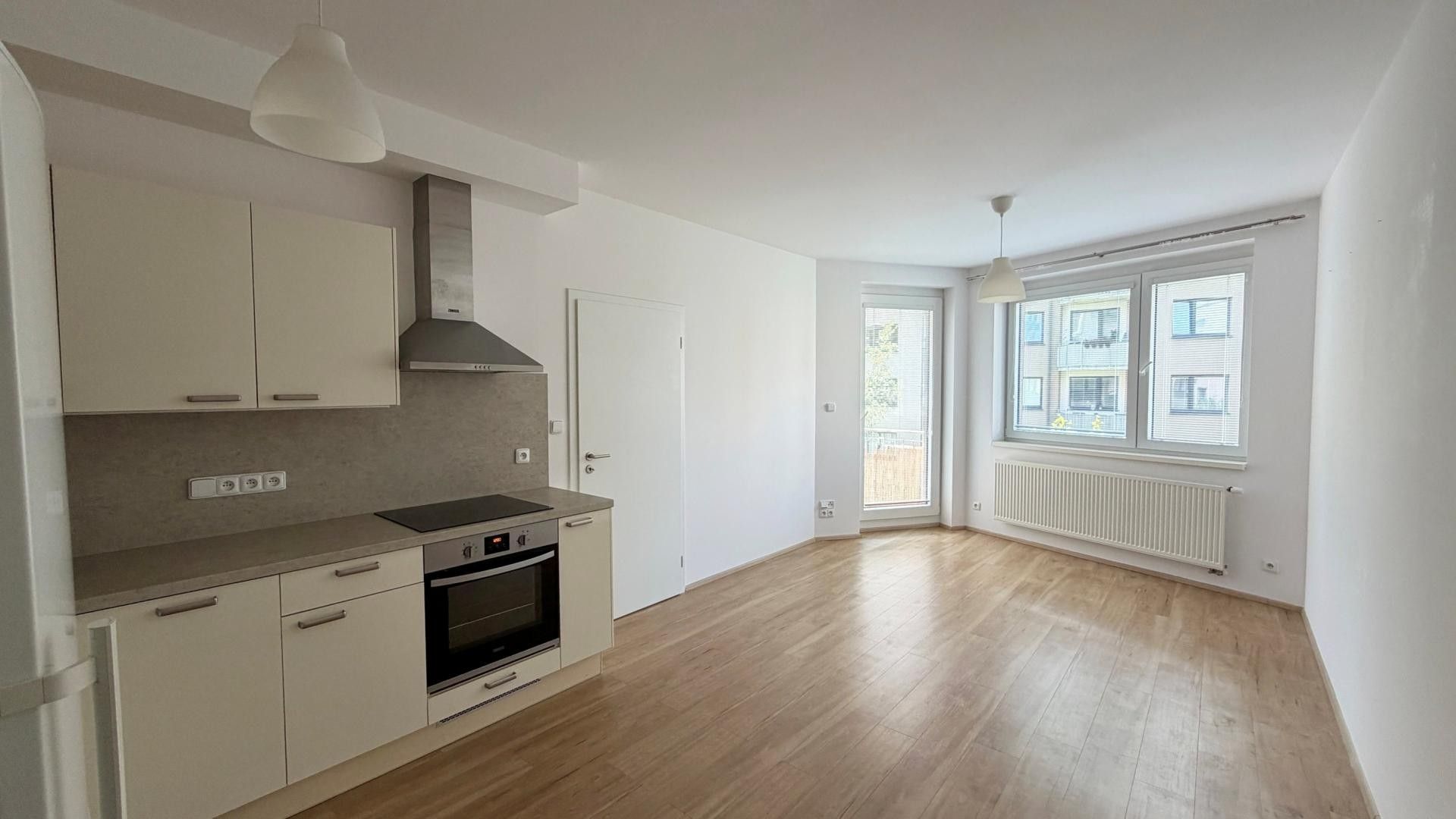 Pronájem bytu 2+kk 48 m² - foto 1