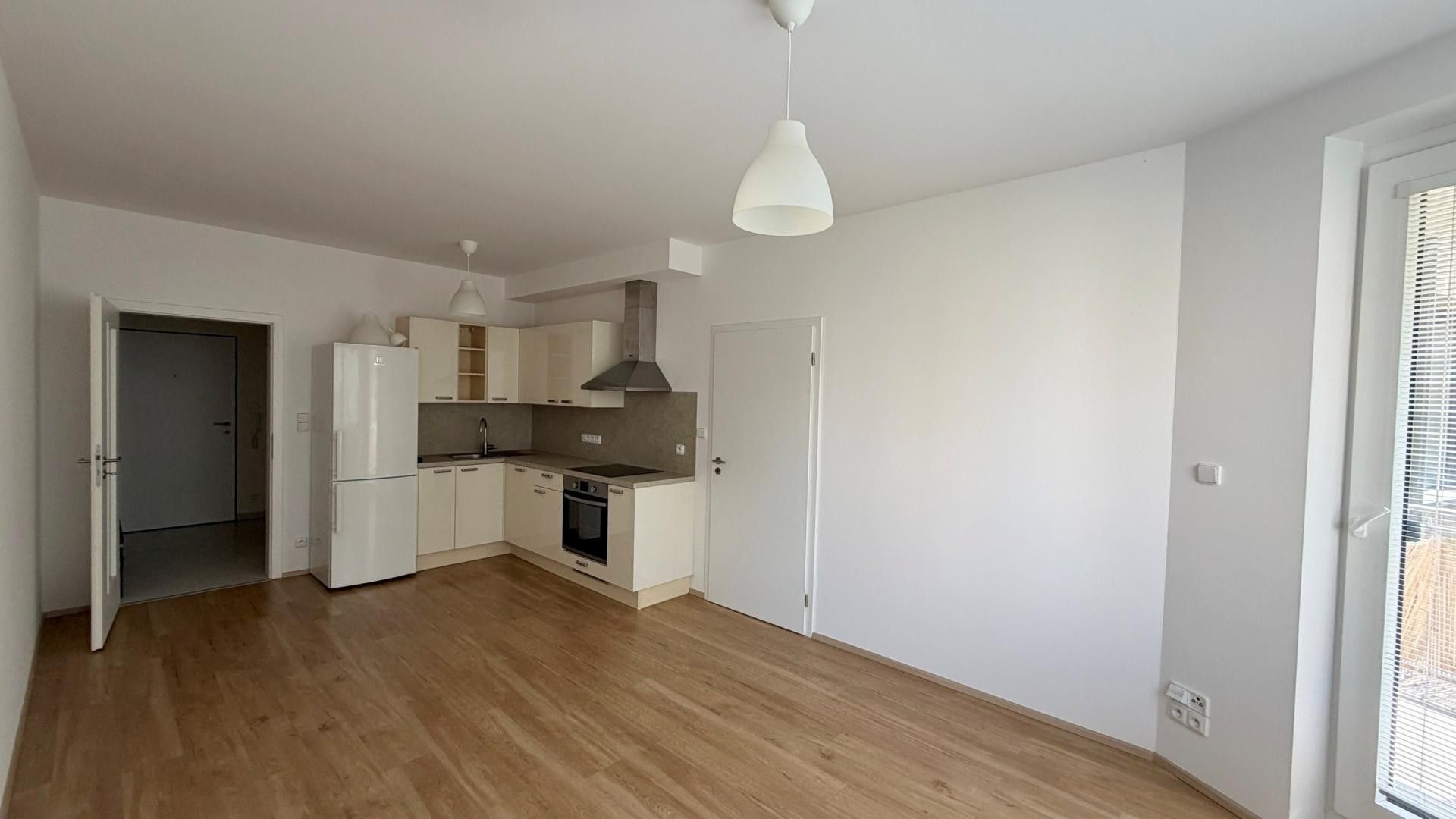 Pronájem bytu 2+kk 48 m² - foto 2