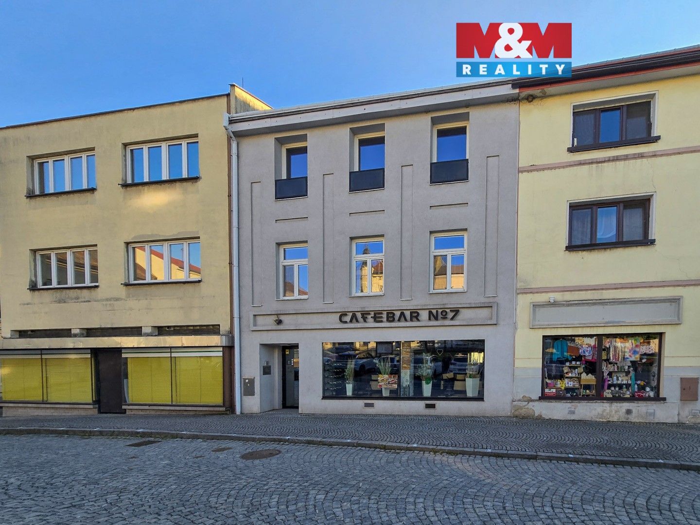 Pronájem komerčního prostoru 210 m² - foto 1