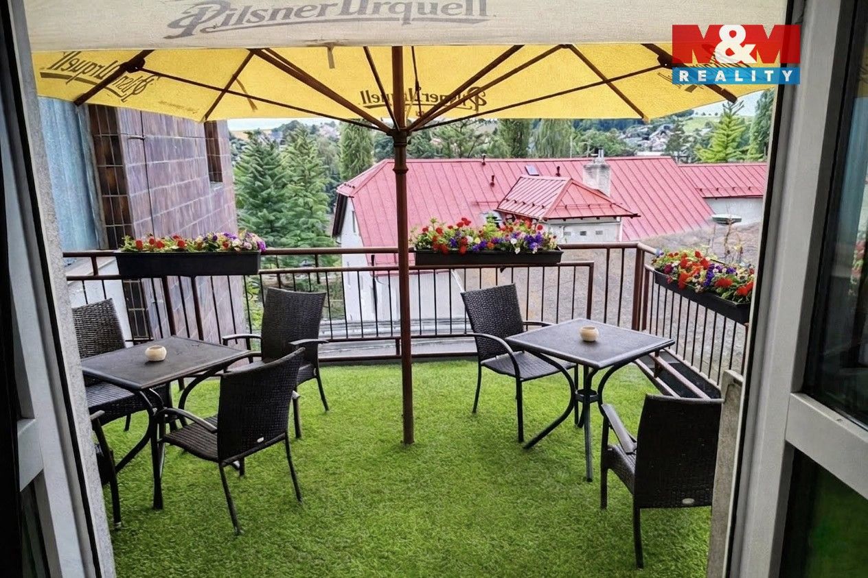 Pronájem komerčního prostoru 210 m² - foto 7