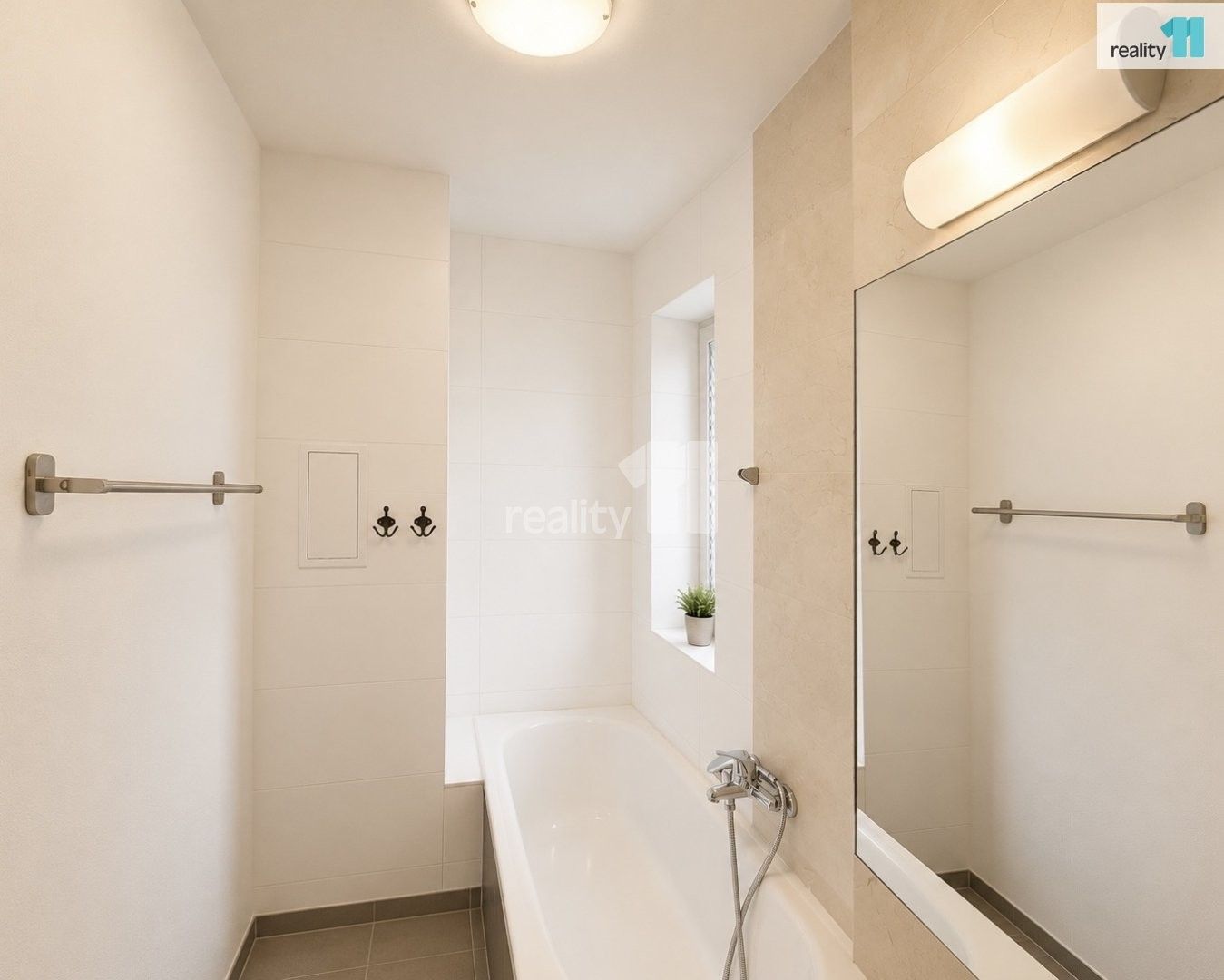 Pronájem bytu 2+kk 64 m² - foto 14