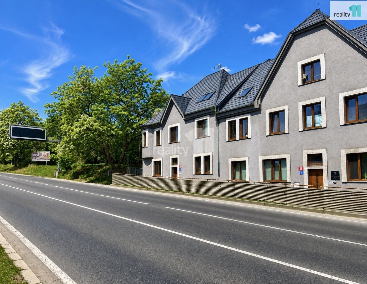 Pronájem bytu 2+kk 64 m² - foto 17