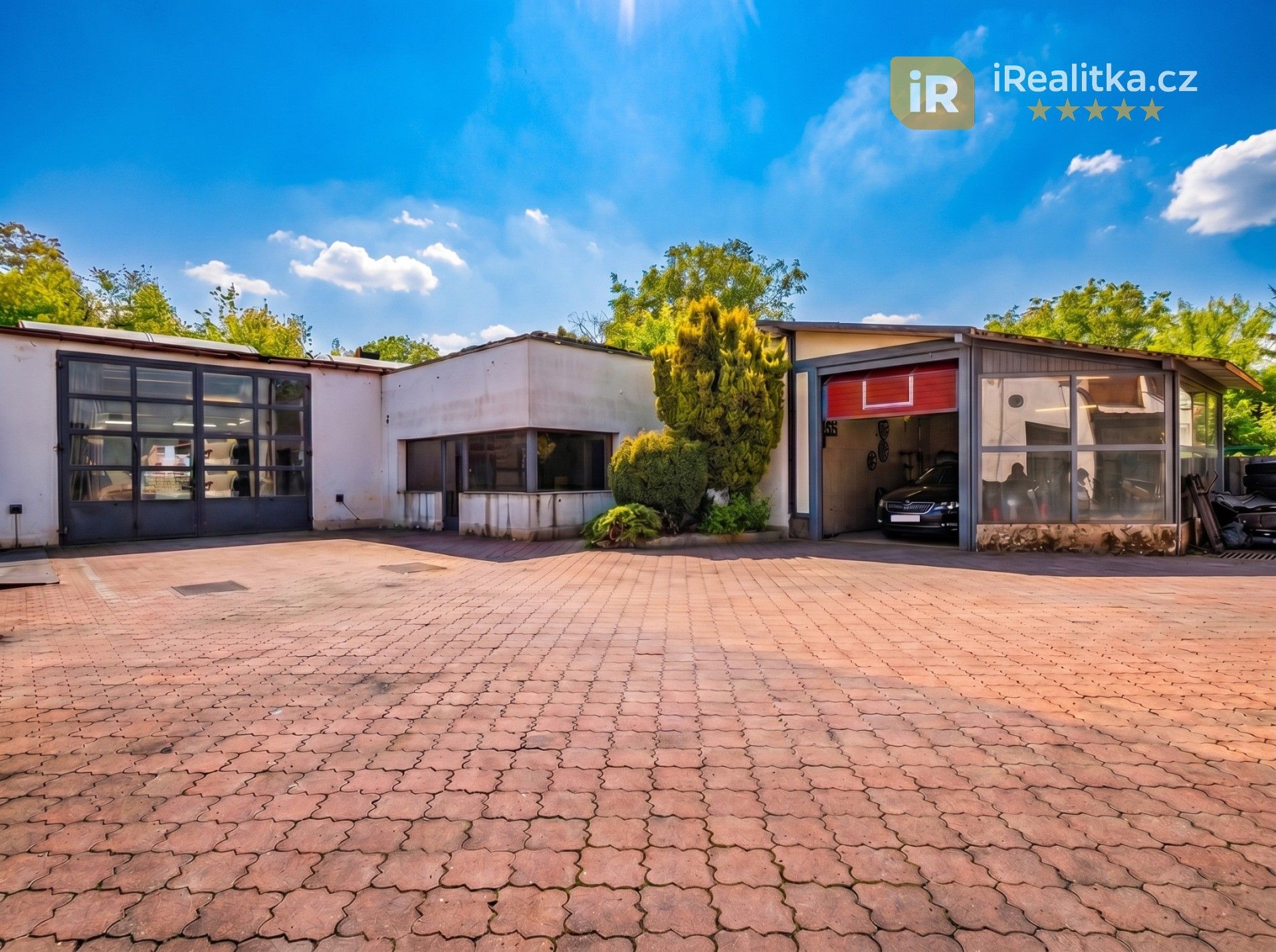 Prodej komerčního prostoru 917 m² - foto 37