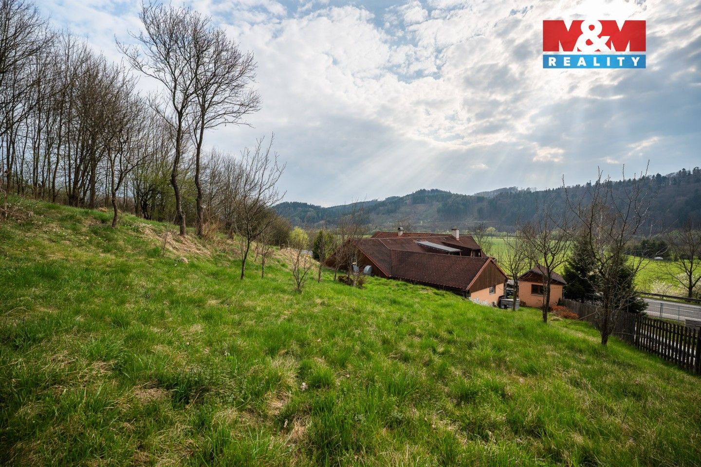 Prodej komerčního prostoru 240 m² - foto 12