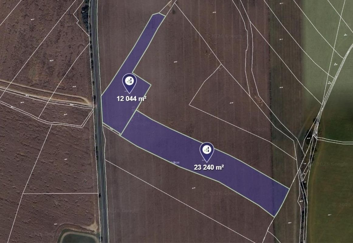 Prodej pozemku 65447 m² - foto 5