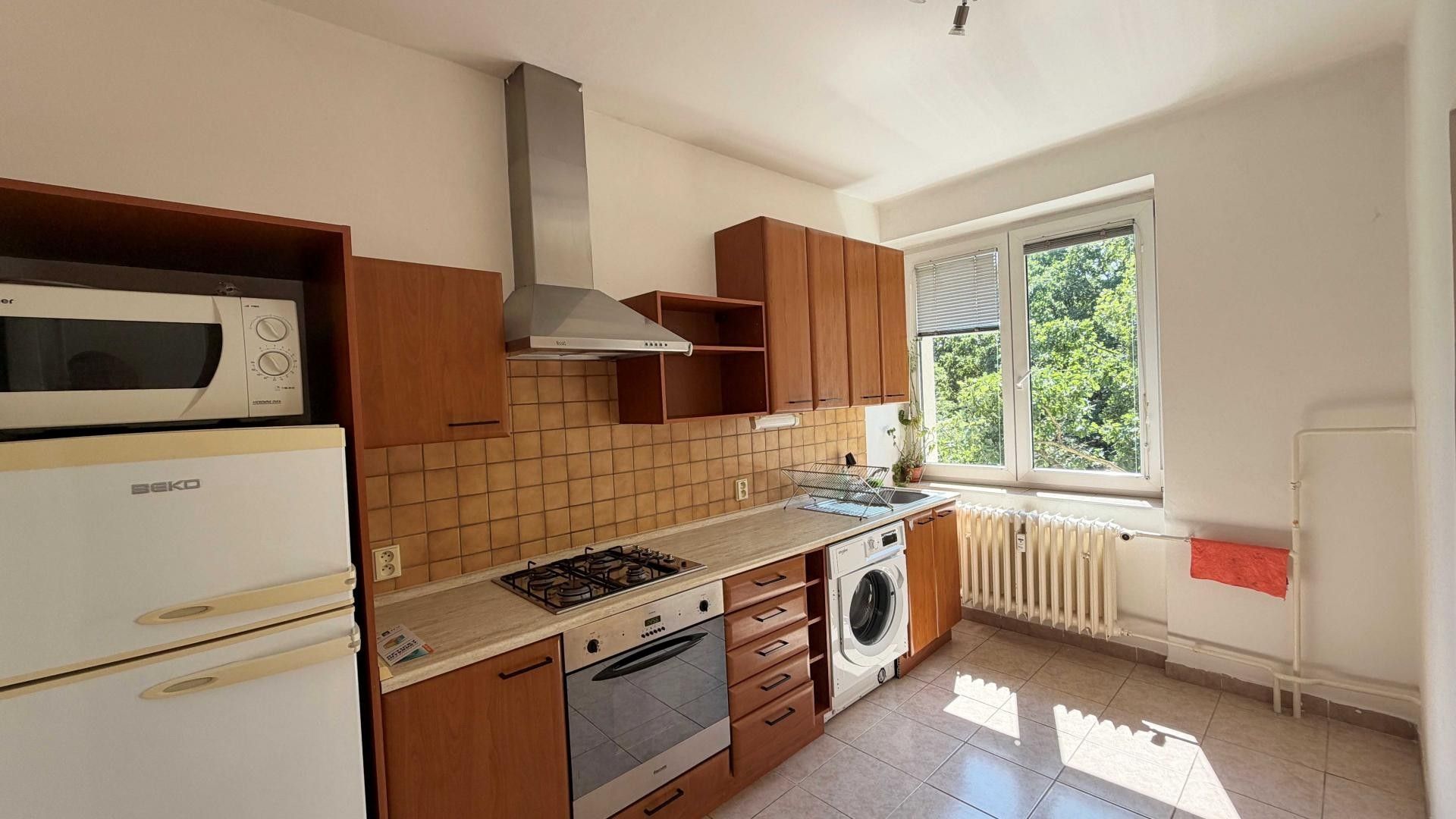 Pronájem bytu 2+1 53 m² - foto 4