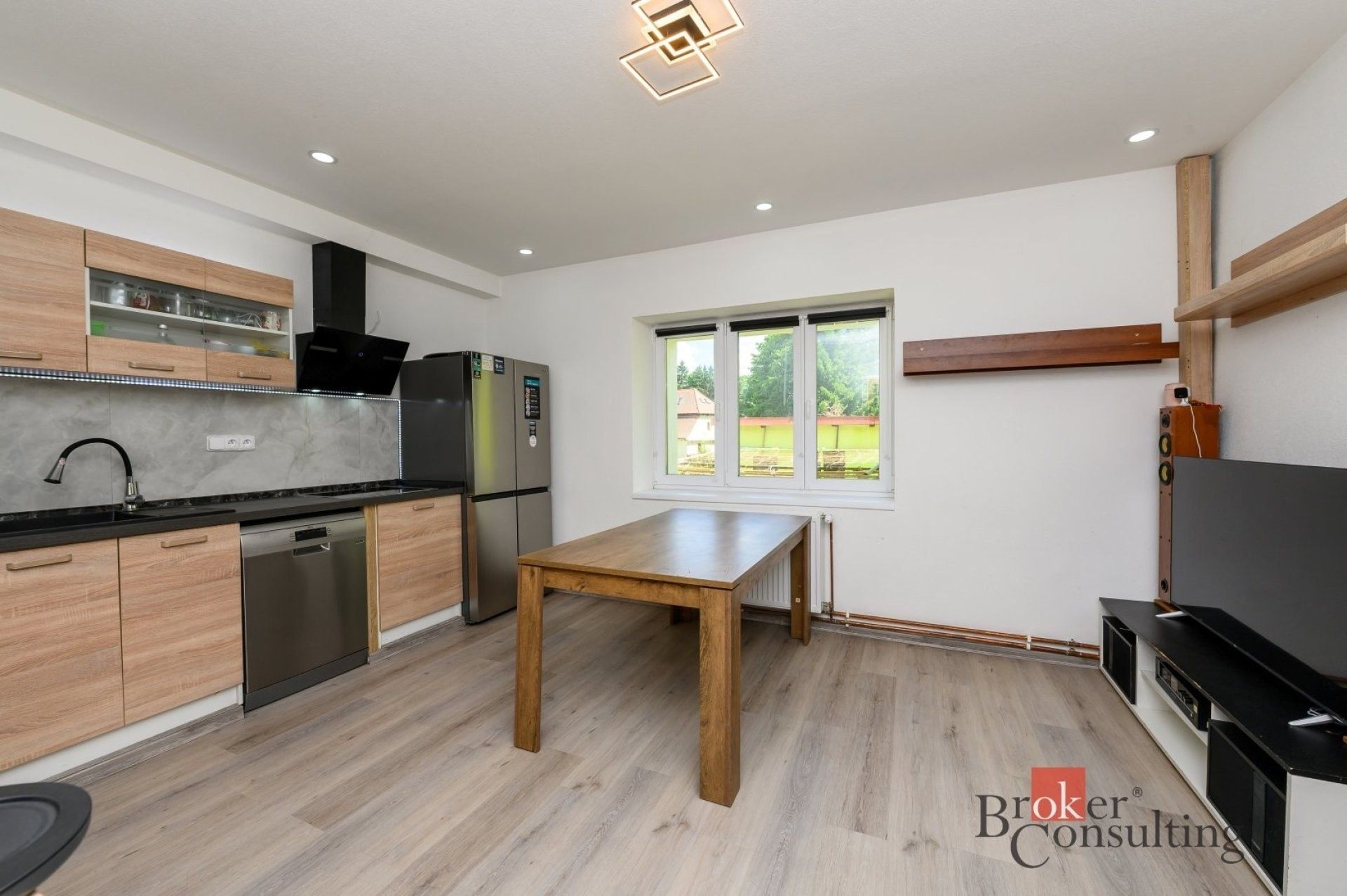 Prodej domu 132 m² - foto 2