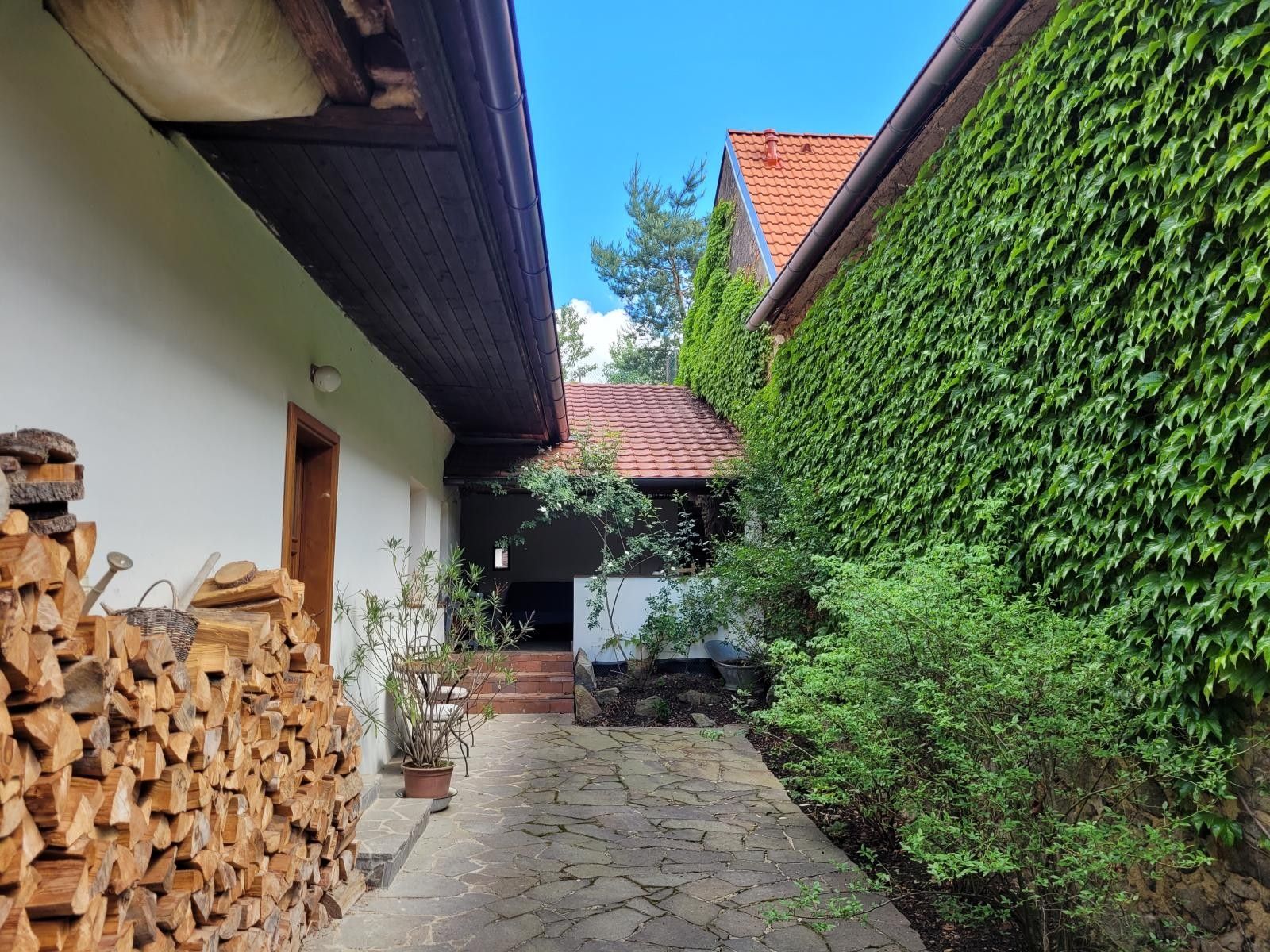 Prodej domu 164 m² - foto 2