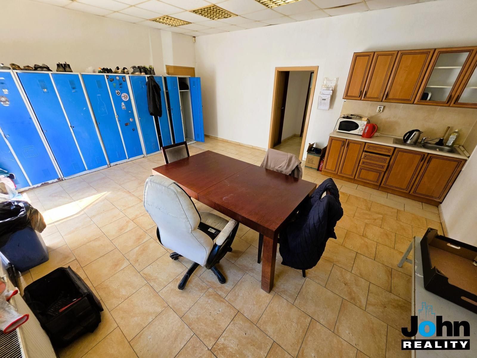 Prodej komerčního prostoru 2140 m² - foto 19
