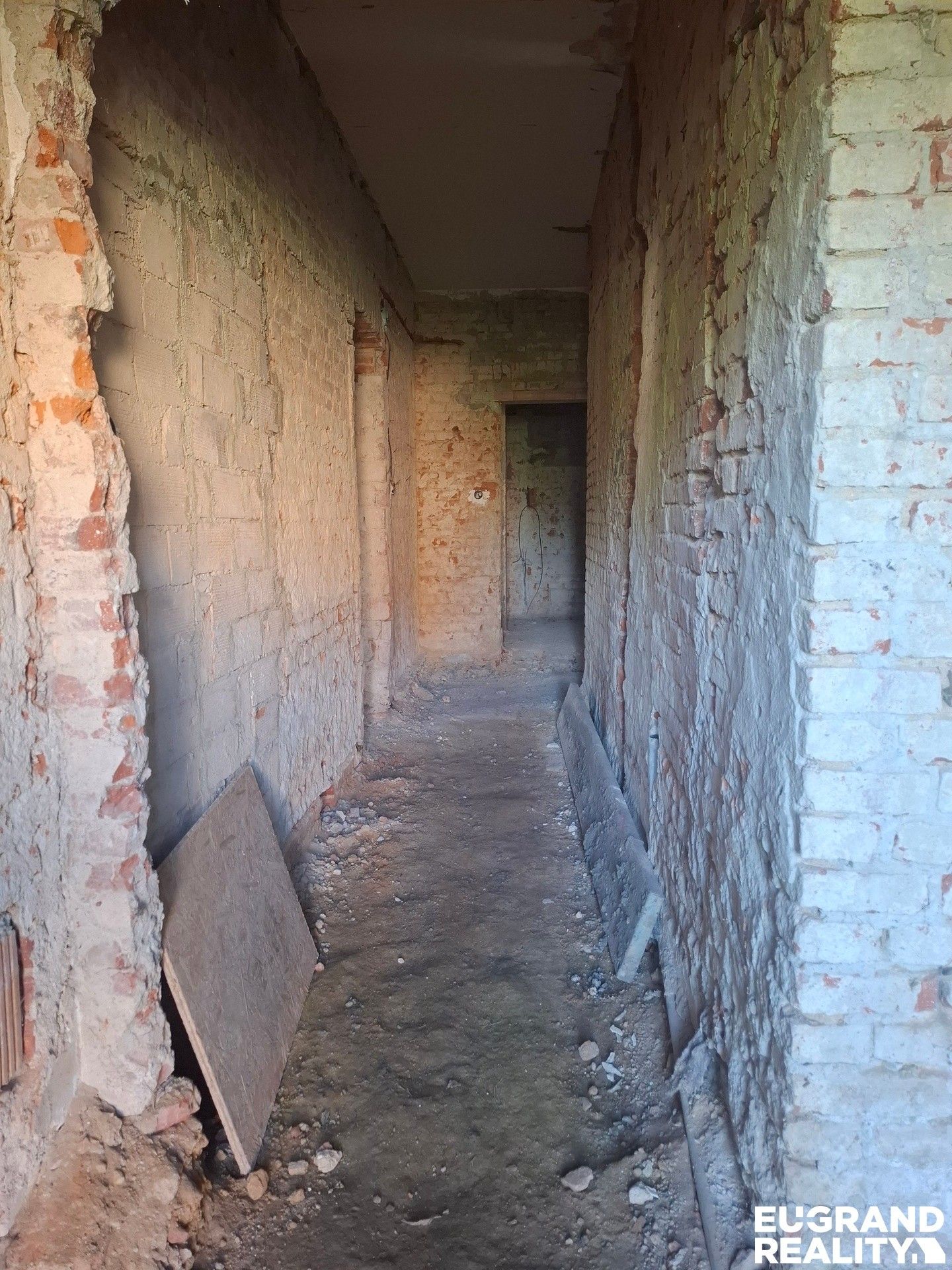 Prodej domu 300 m² - foto 4