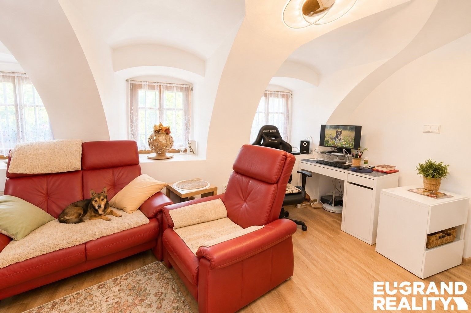 Prodej komerčního prostoru 271 m² - foto 4