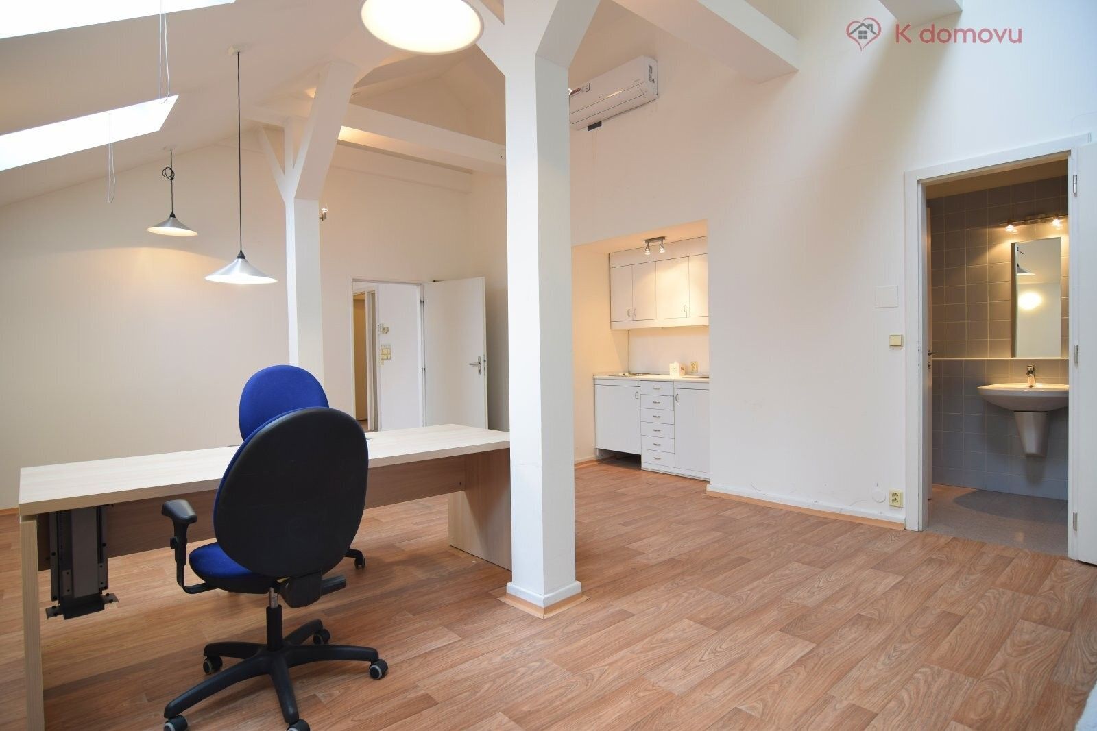 Pronájem bytu 3+1 126 m² - foto 1