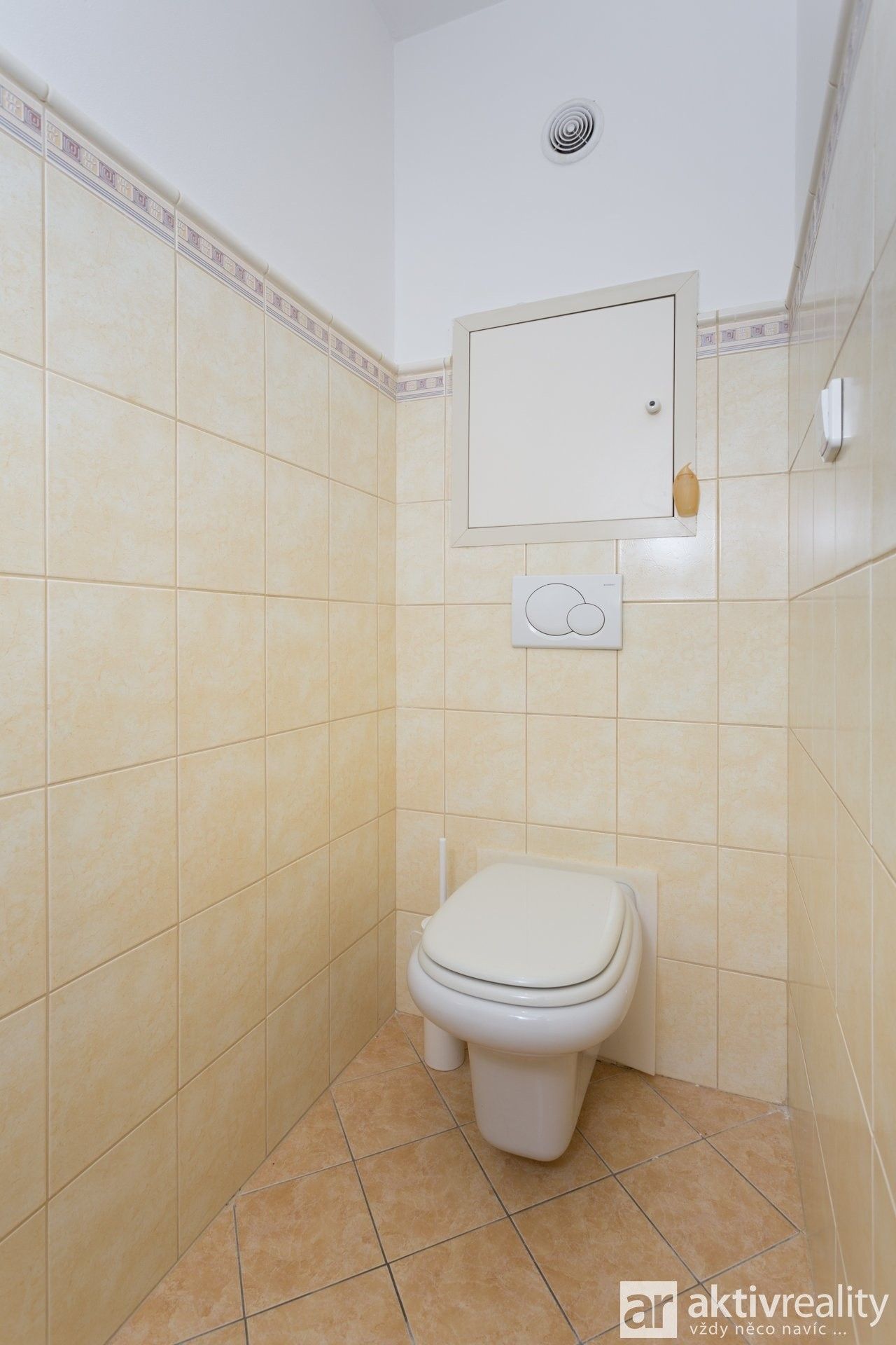 Pronájem bytu 3+1 72 m² - foto 11